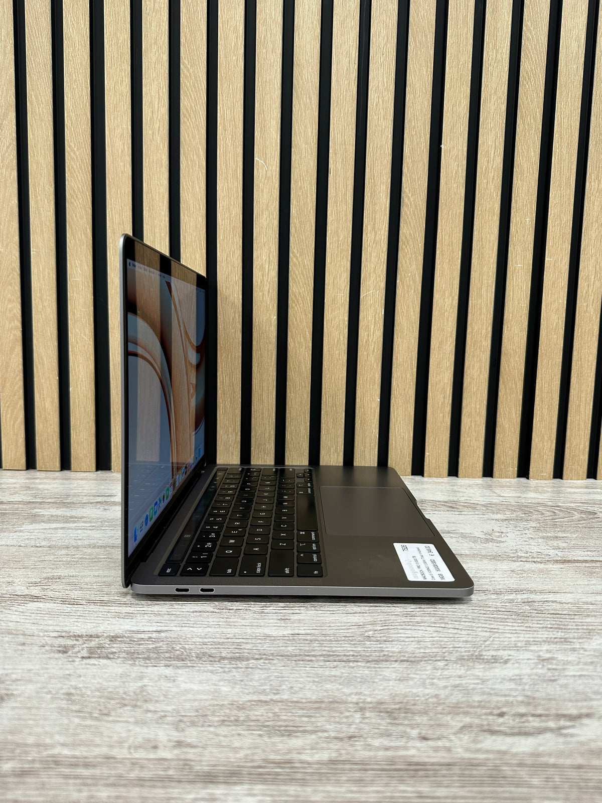 MacBook Pro 13" 2020 TB i5 16GB 500GB SSD