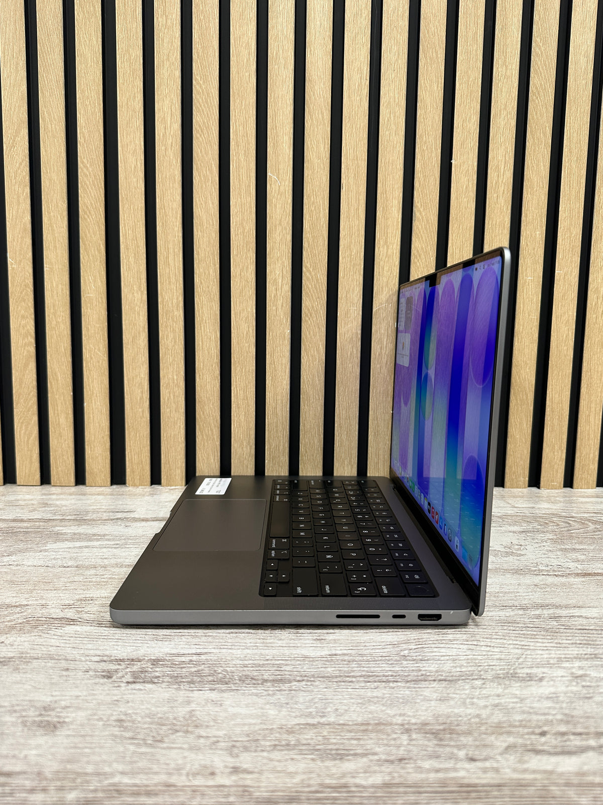 MacBook Pro 14" 2021 M1 16GB 1TB SSD