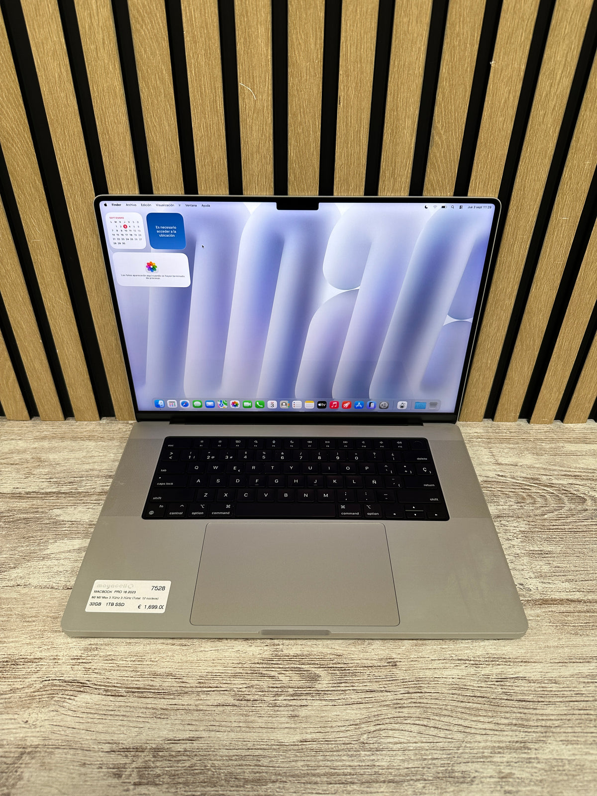 MacBook Pro 16" 2023 M2 32GB 1TB SSD - Moyacell