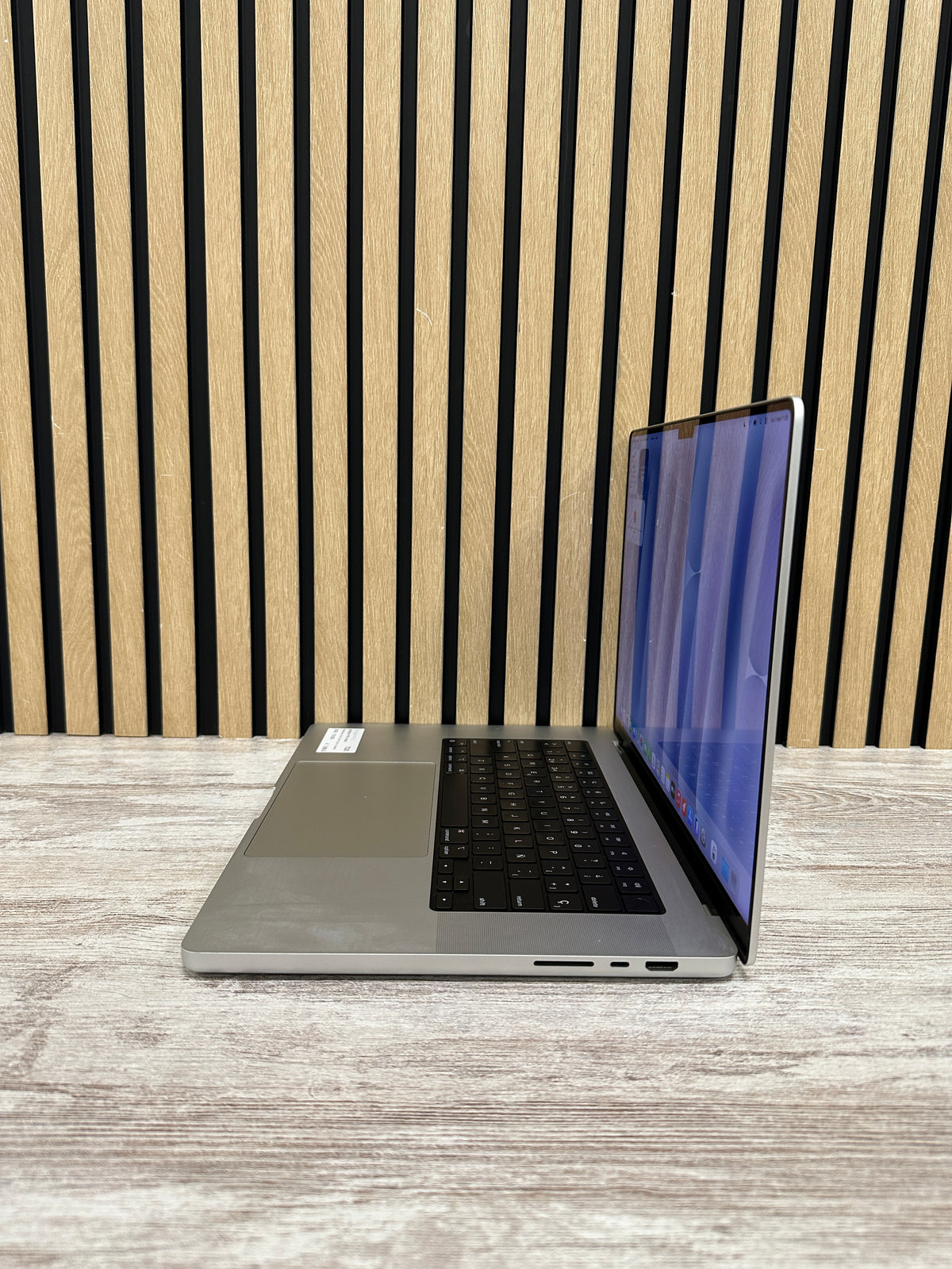 MacBook Pro 16" 2023 M2 32GB 1TB SSD
