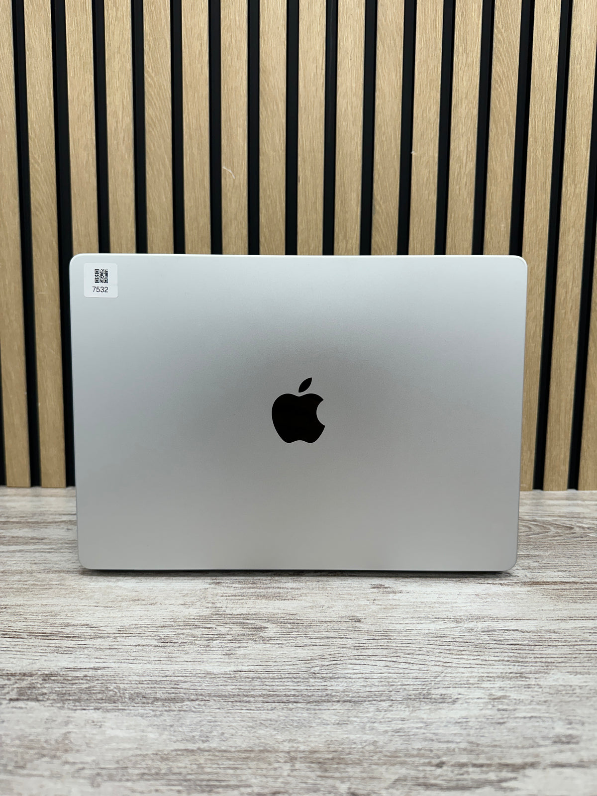 MacBook Pro 14" 2023 M2 16GB 512GB SSD