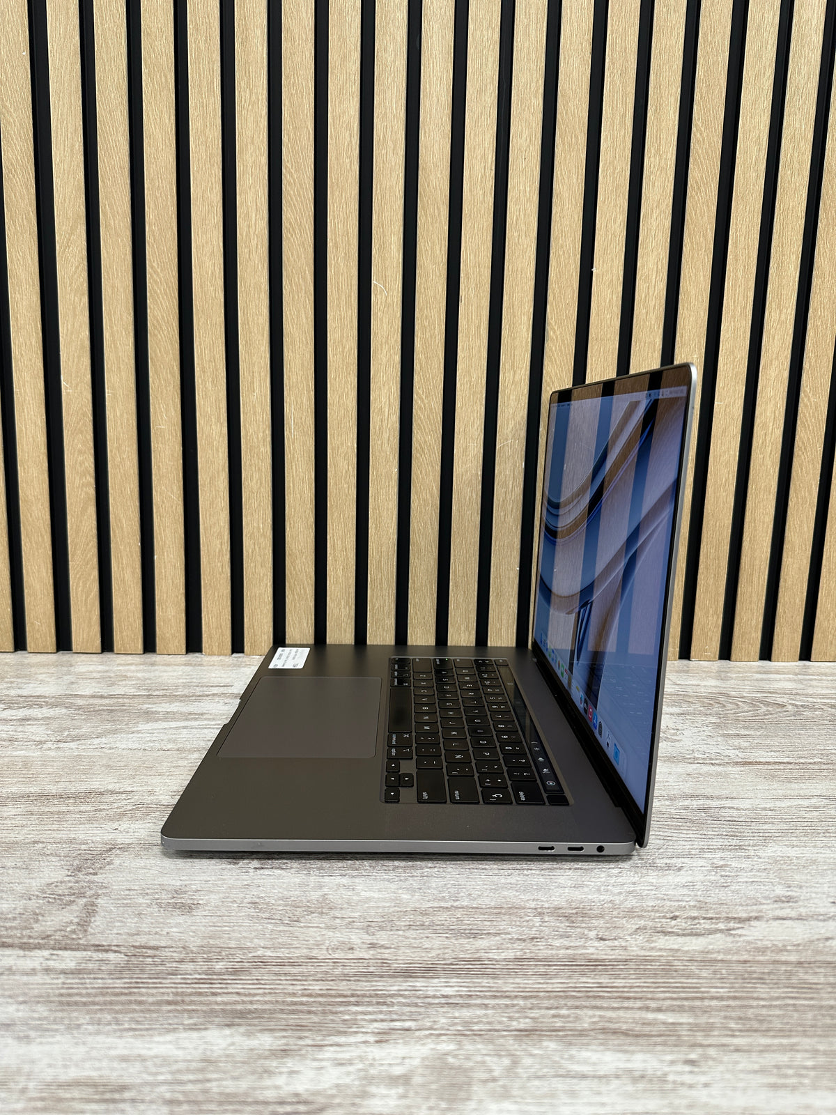 MacBook Pro 16" 2019 i7 16GB 500GB SSD - Moyacell