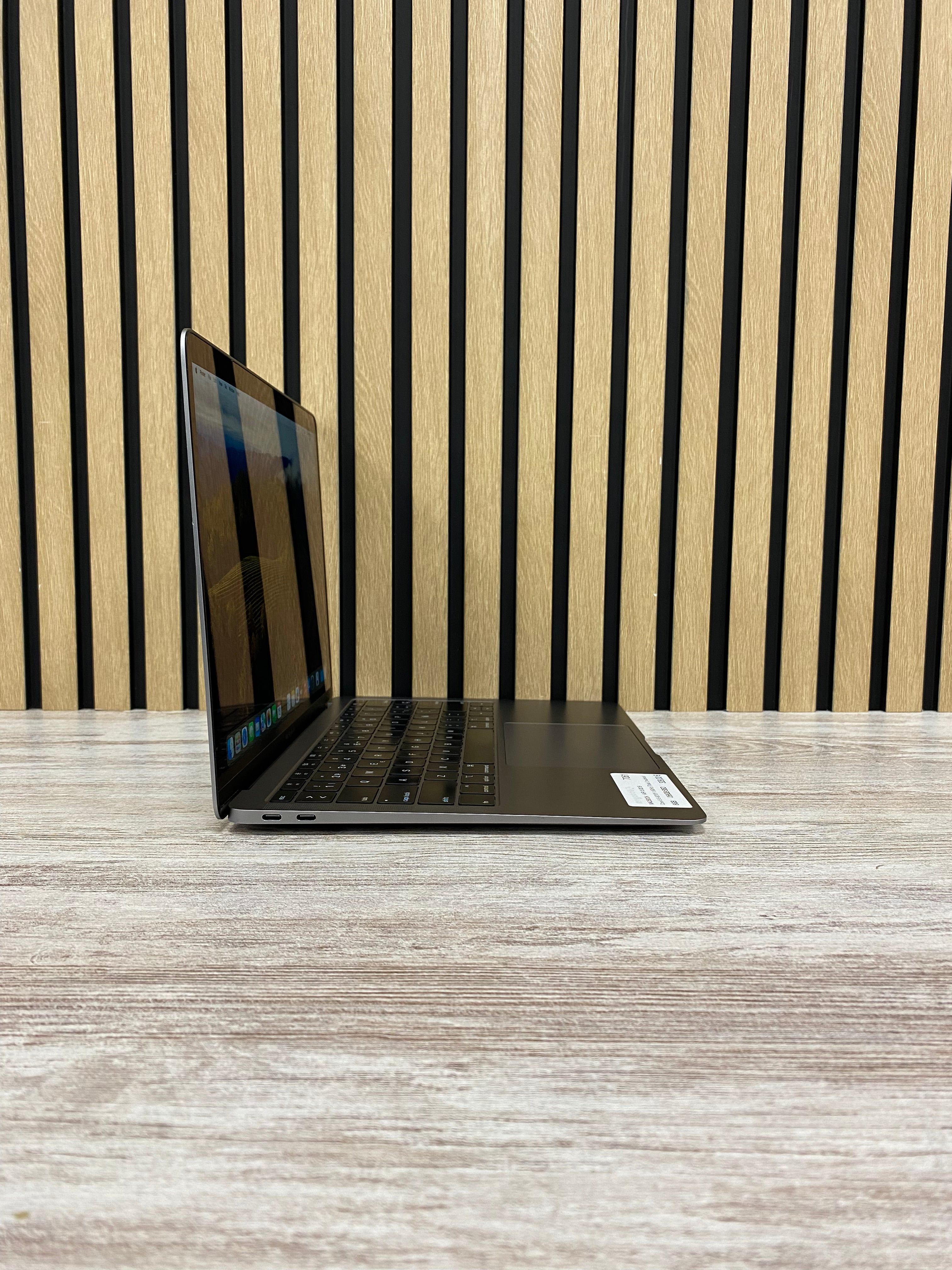 MacBook Air 13" 2019 i5 8gb 256gb SSD - Moyacell