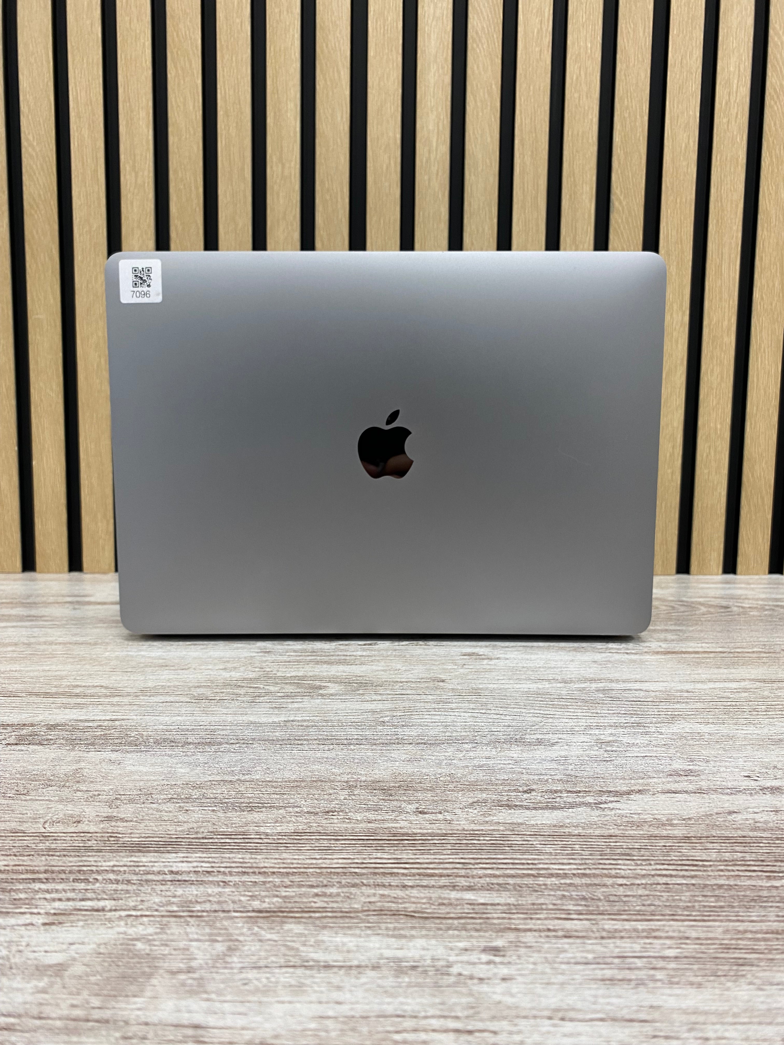MacBook Pro 13" 2020 TB i7 32gb 1tb SSD