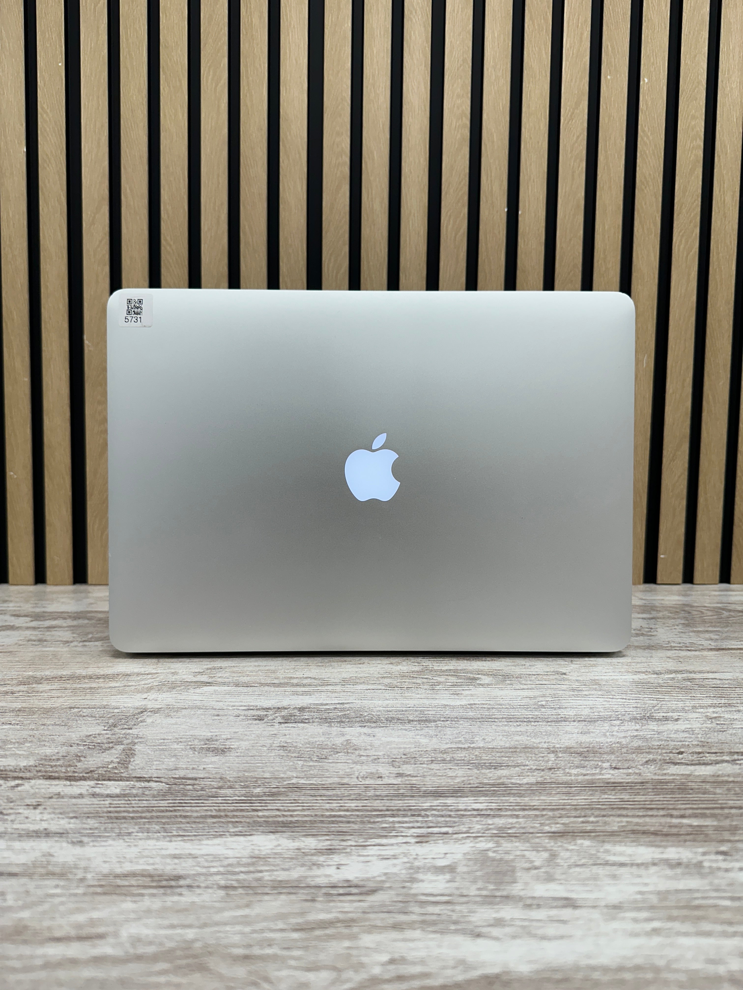 MacBook Pro 15" 2014 i7 16gb 256gb SSD