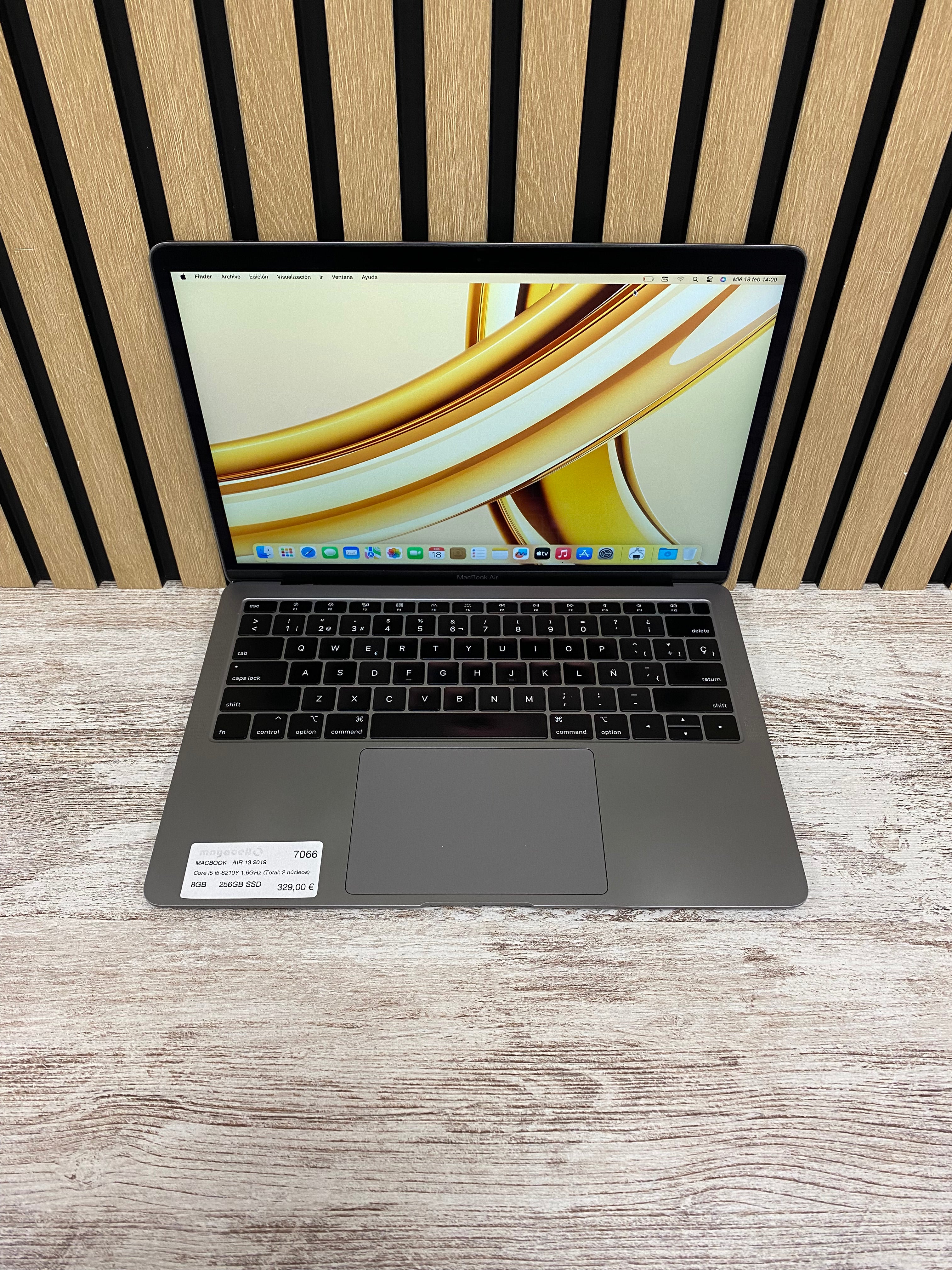 MacBook Air 13" 2019 i5 8gb 256gb SSD