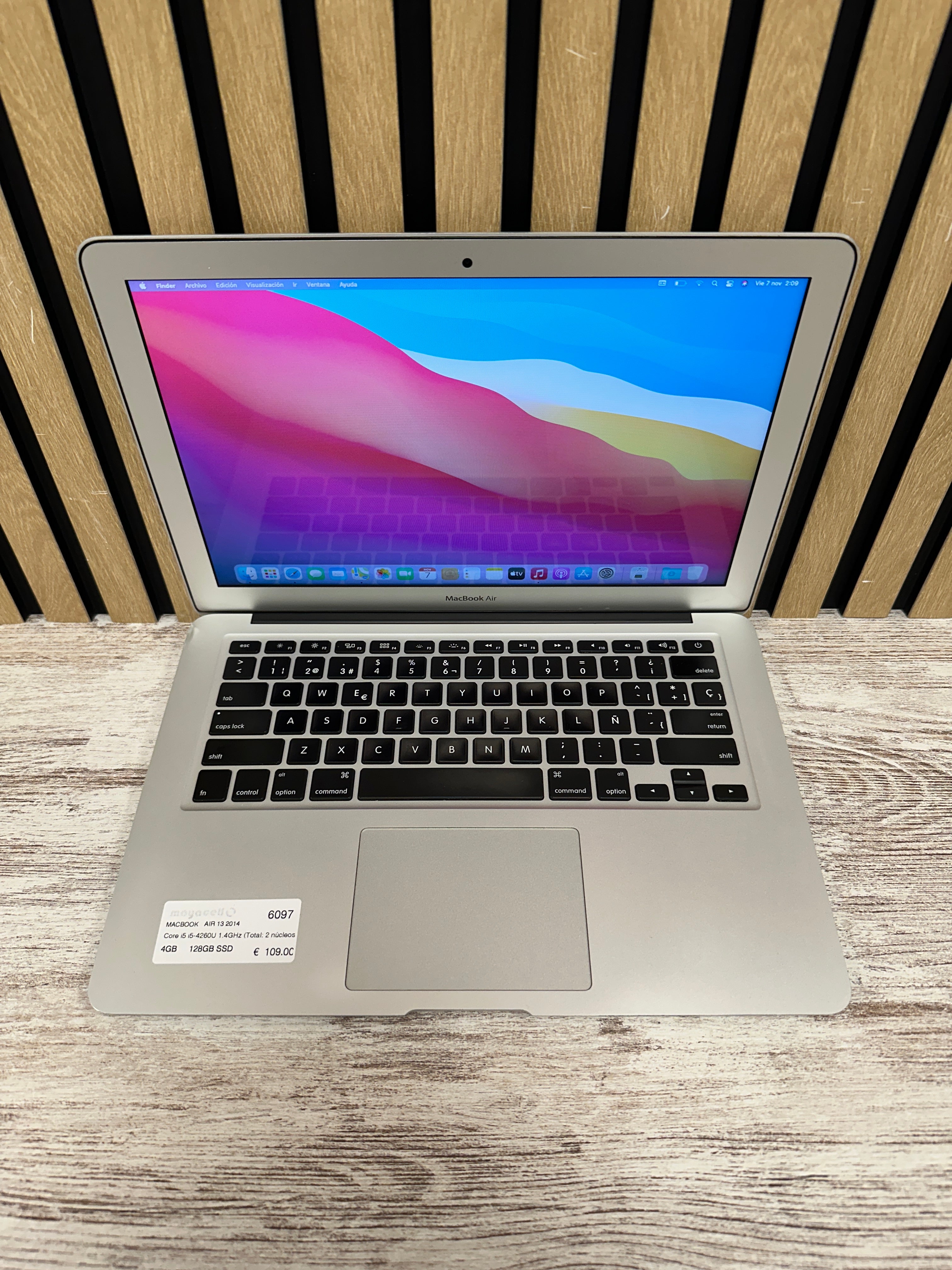 MacBook Air 13" 2014 i5 4gb 128gb SSD