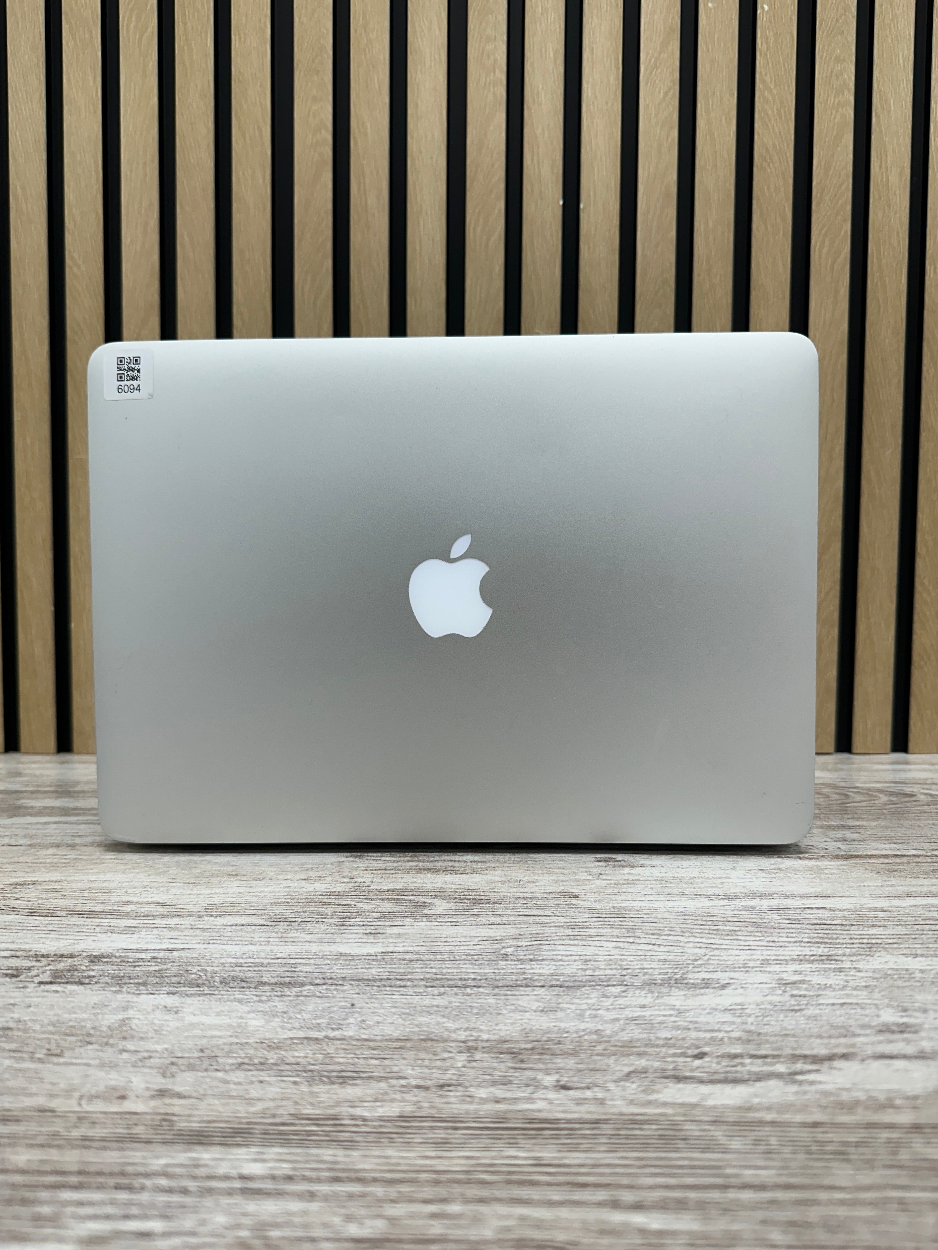 MacBook Air 13" 2014 i5 4gb 128gb SSD