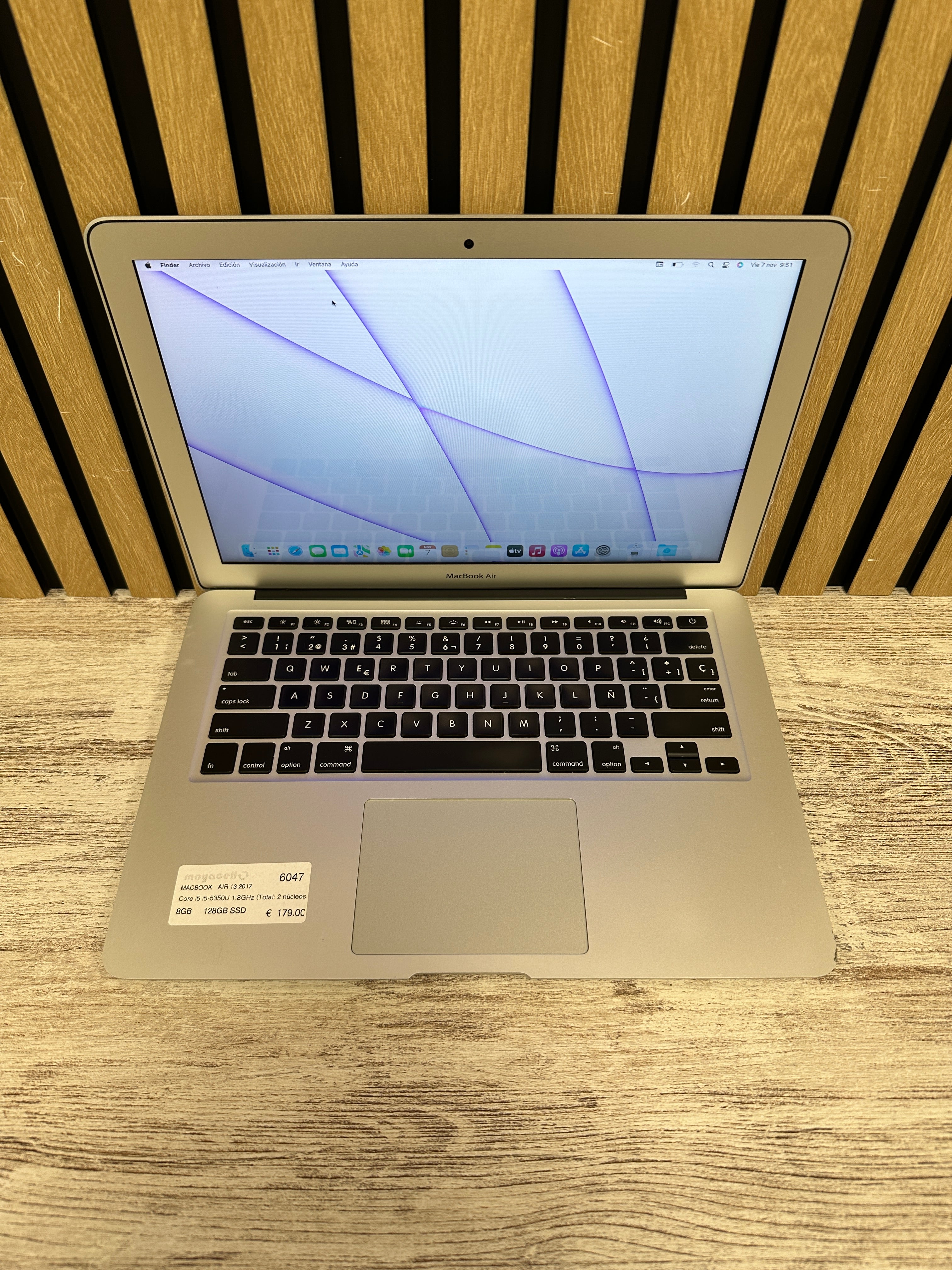 MacBook Air 13" 2017 i5 8gb 128gb SSD