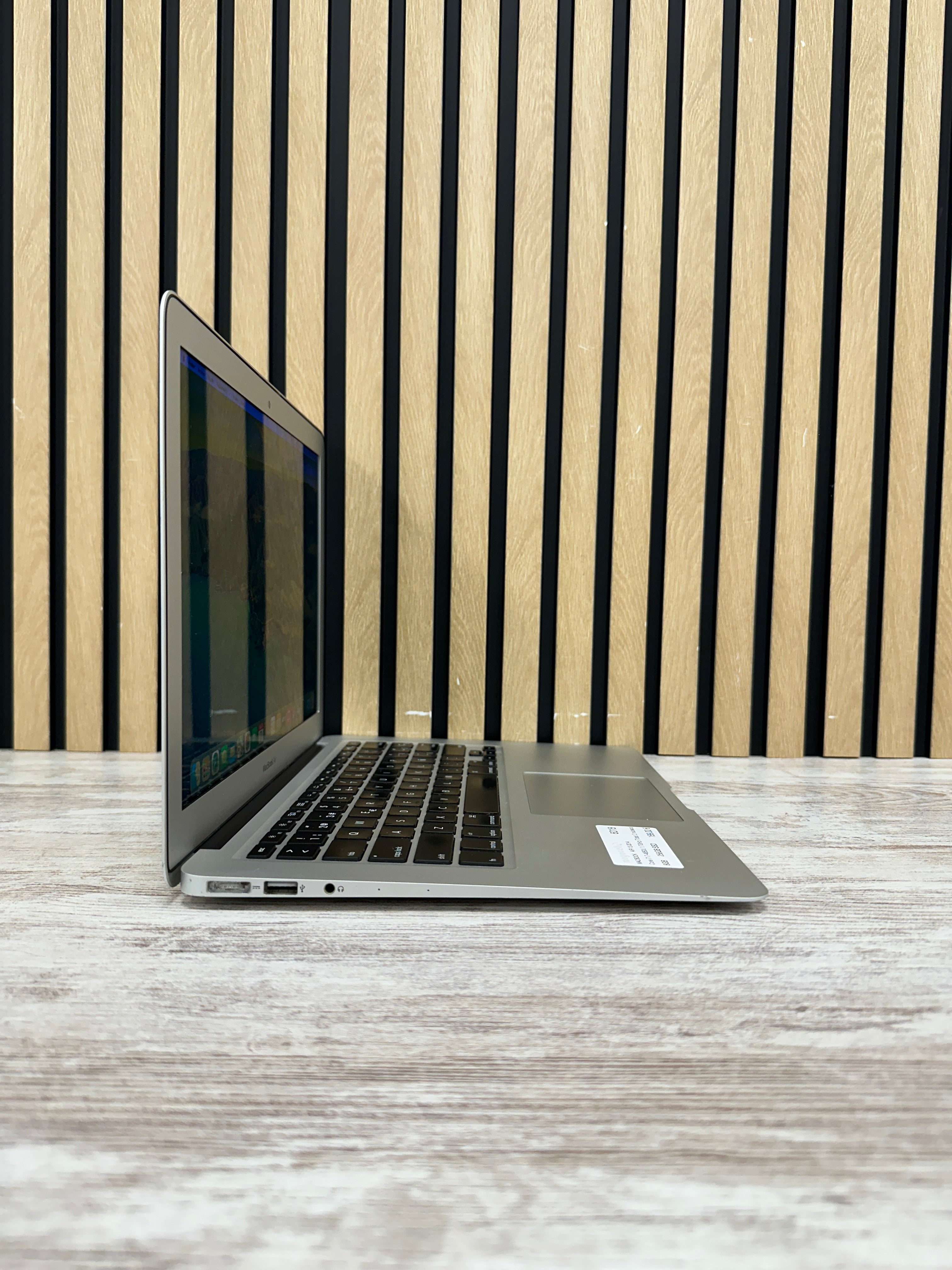 MacBook Air 13" 2014 i7 8gb 256gb SSD