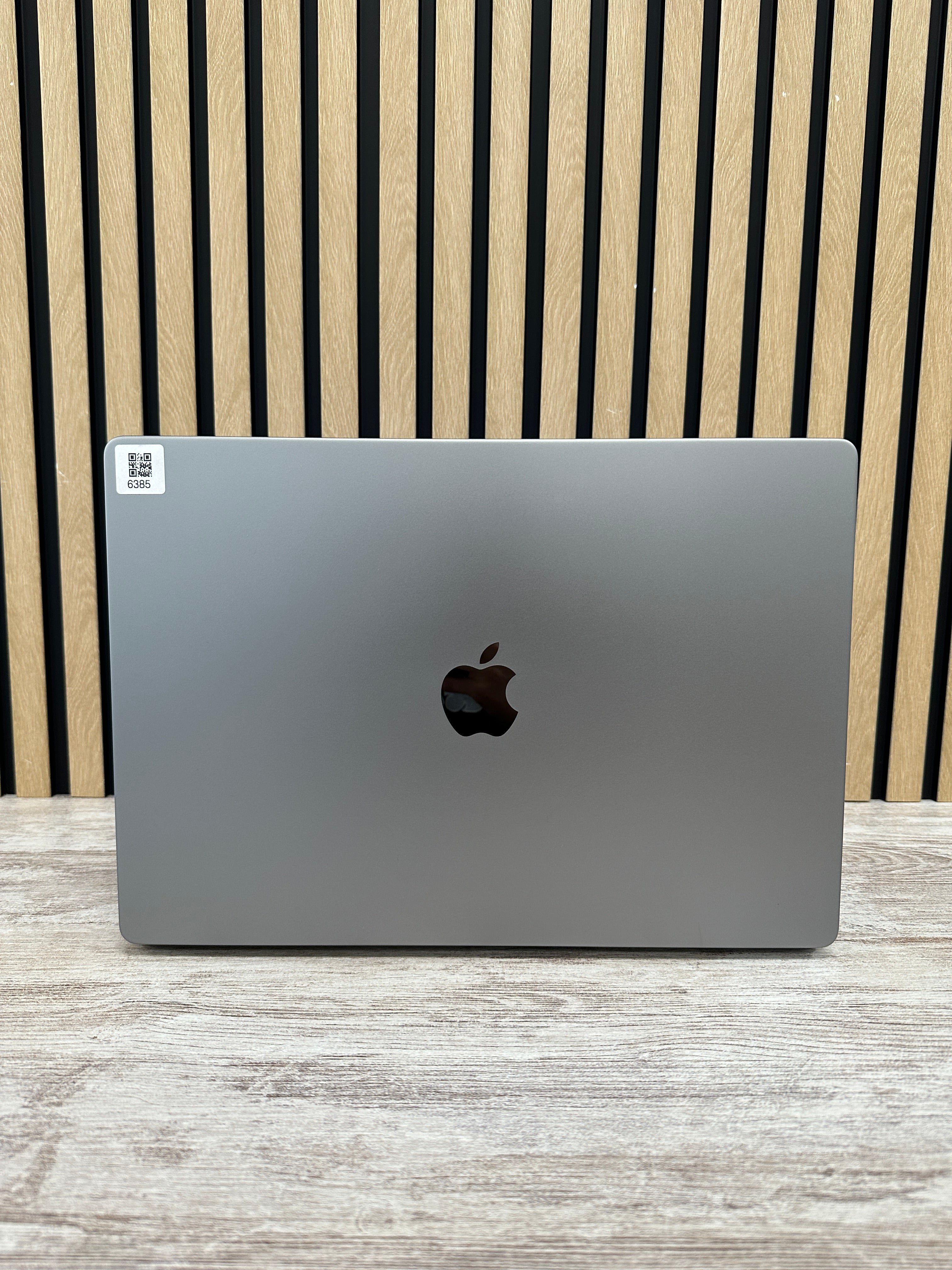 MacBook Pro 16" 2021 M1 PRO 16gb 512gb SSD