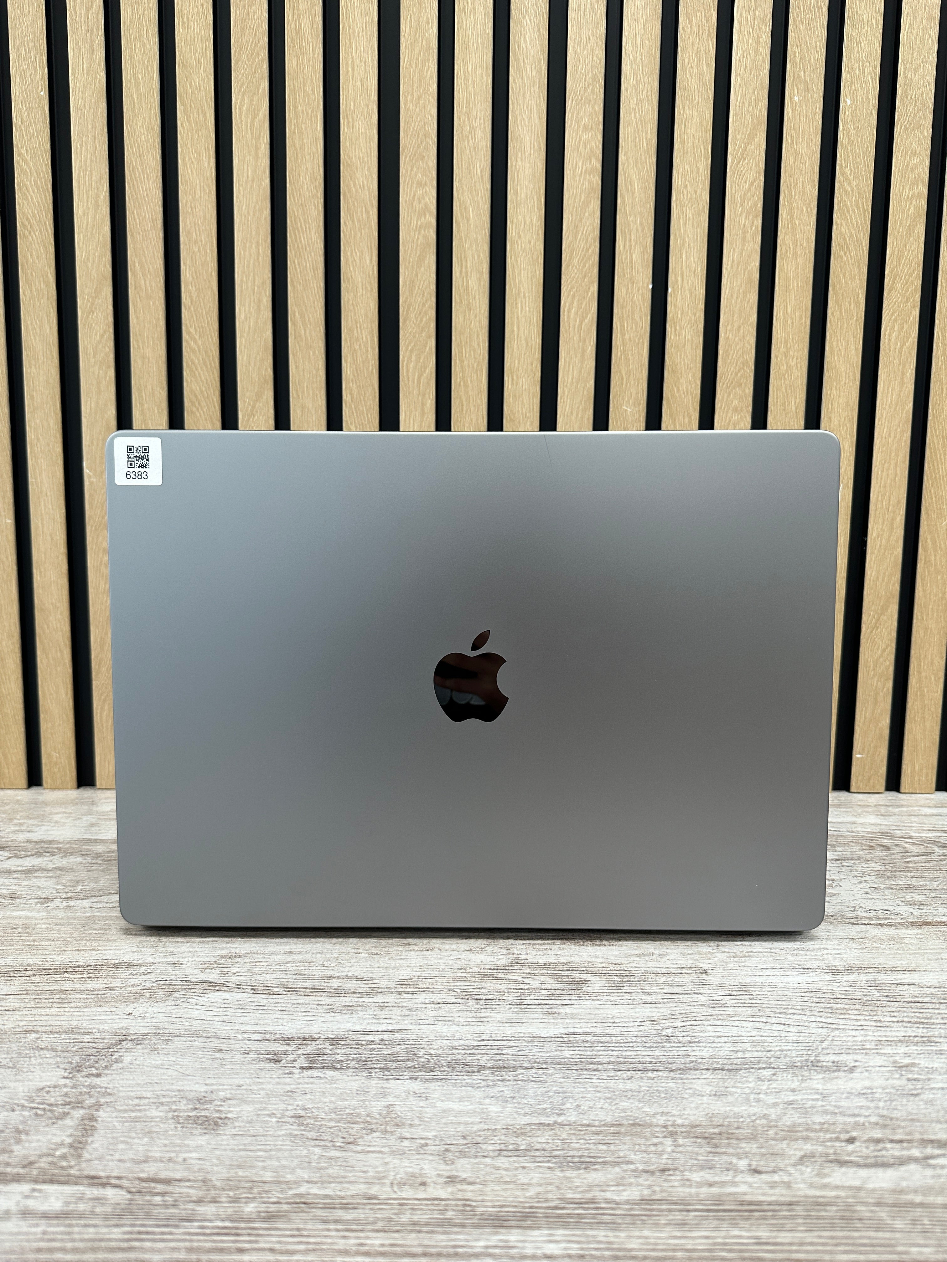 MacBook Pro 16" 2021 M1 PRO 16gb 512gb SSD