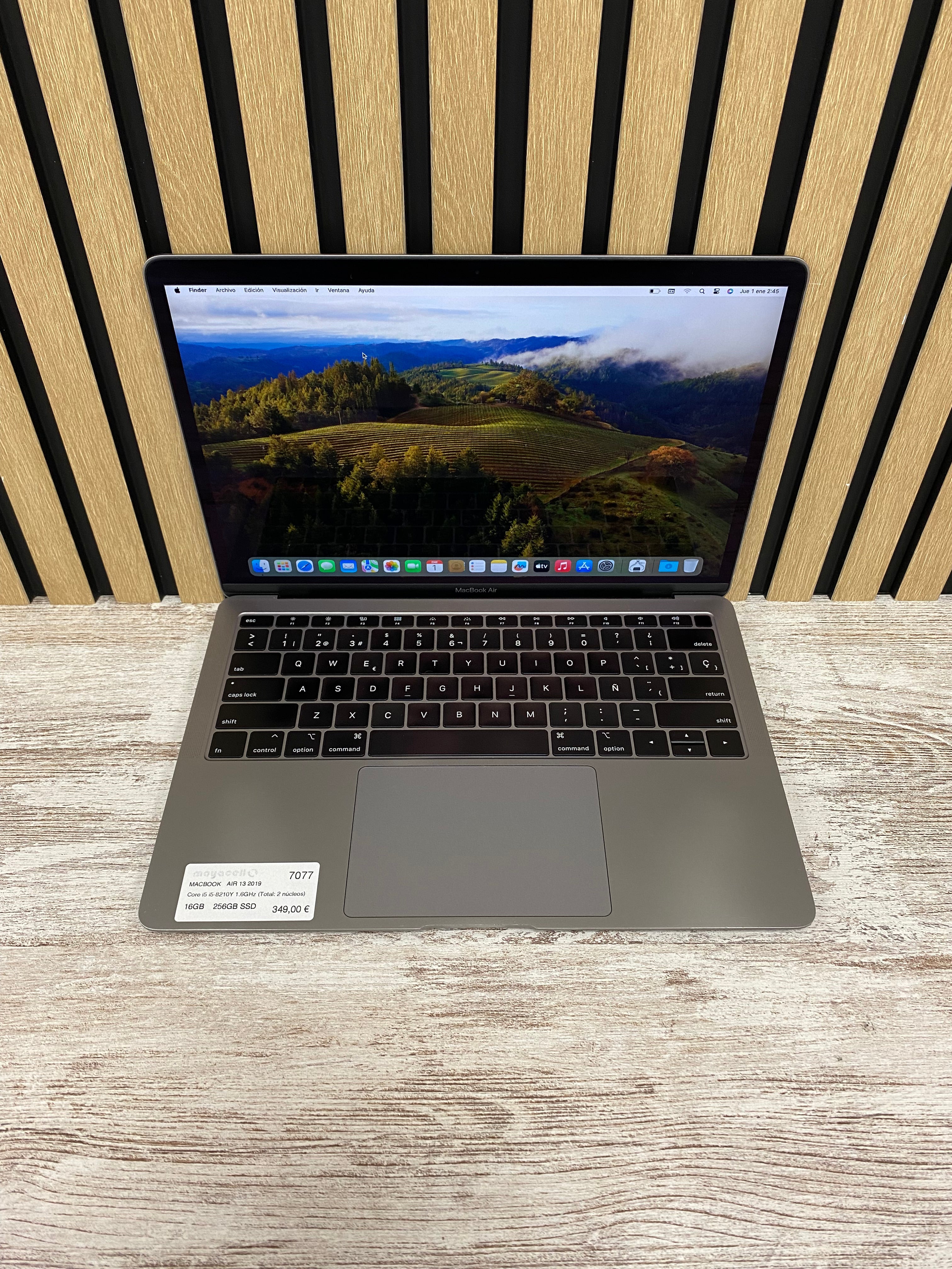 MacBook Air 13" 2019 i5 16gb 256gb SSD