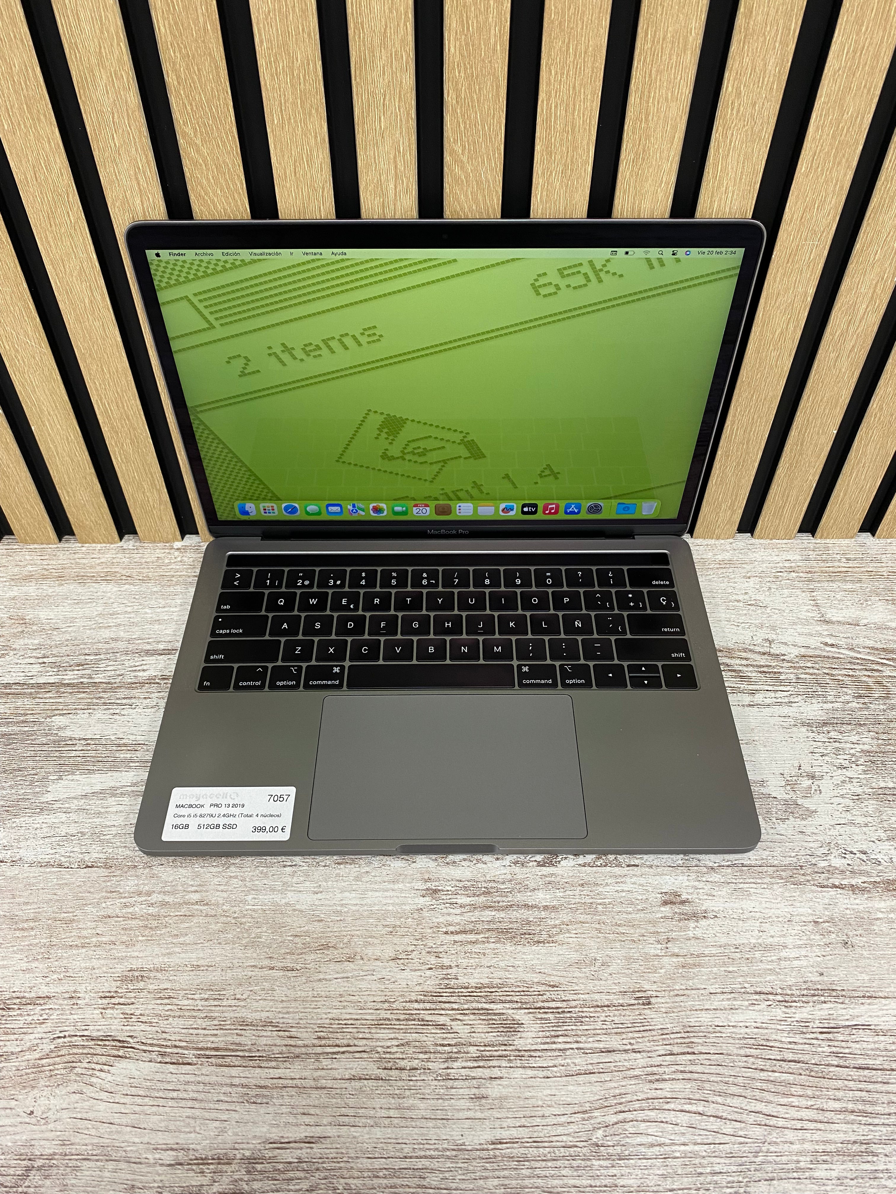 MacBook Pro 13" 2019 i5 16gb 512gb SSD