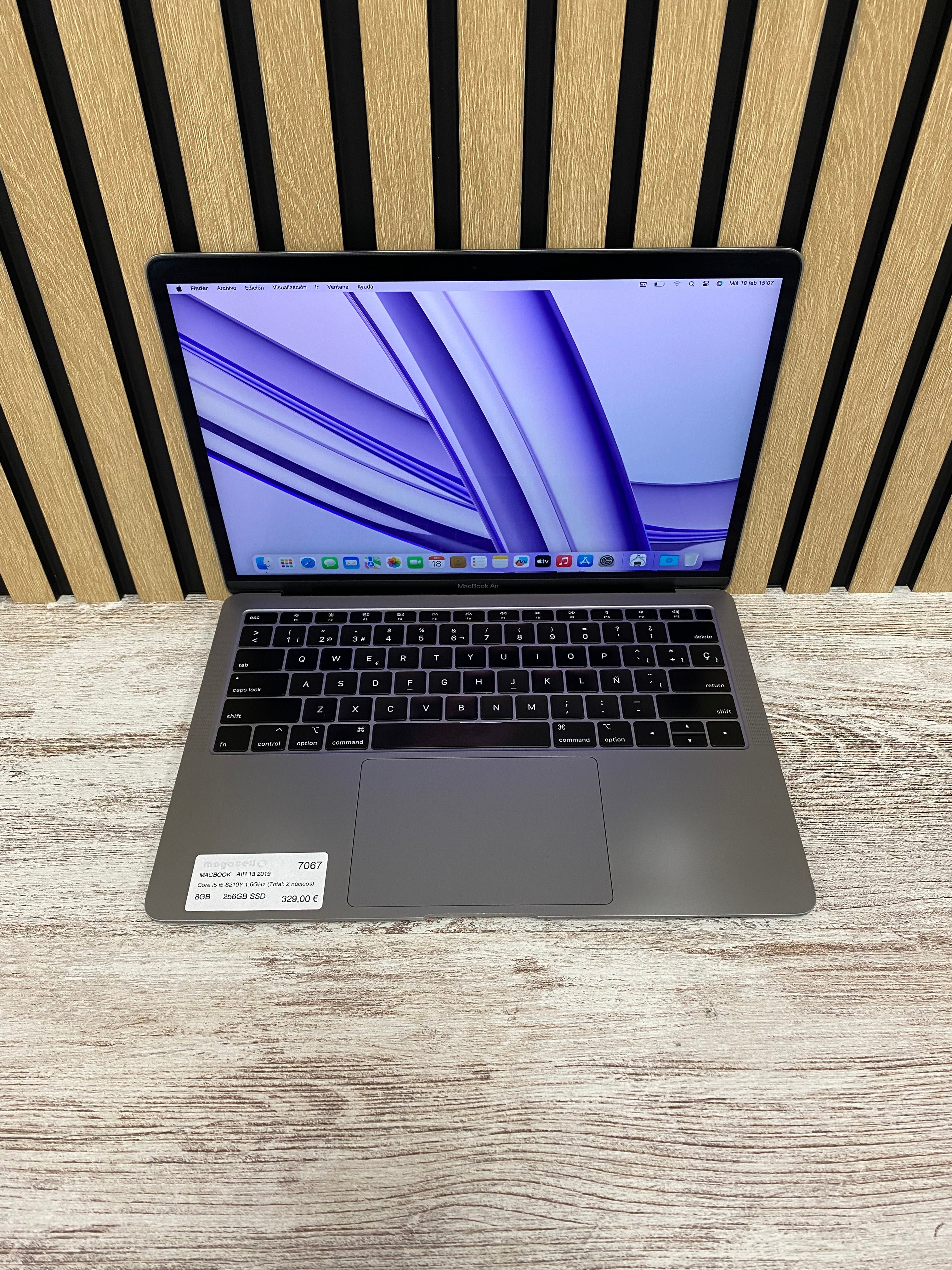MacBook Air 13" 2019 i5 8gb 256gb SSD