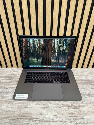 MacBook Pro 15" 2019 i9 16gb 512gb SSD