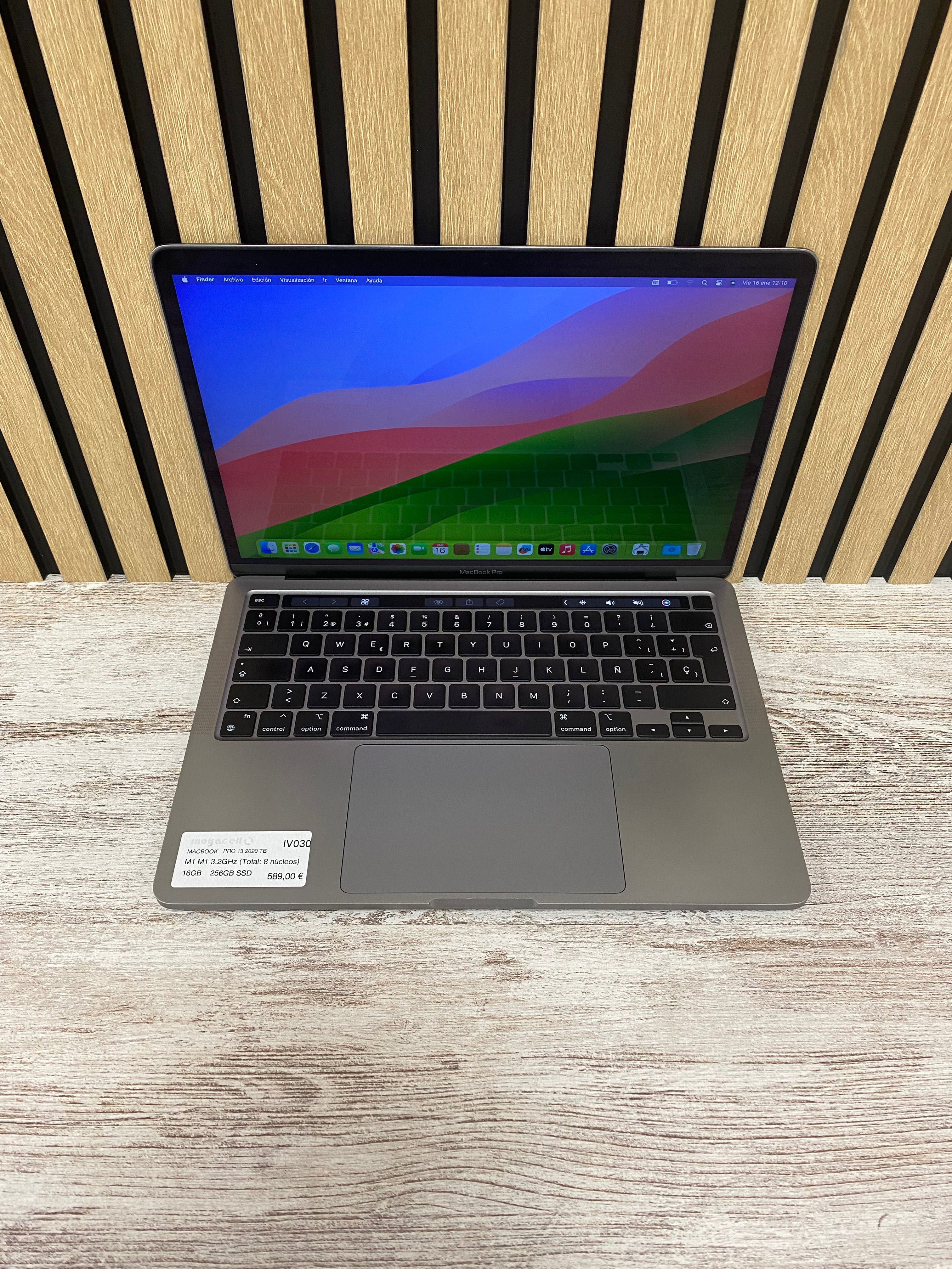 MacBook Pro 13" 2020 TB M1 16gb 256gb SSD