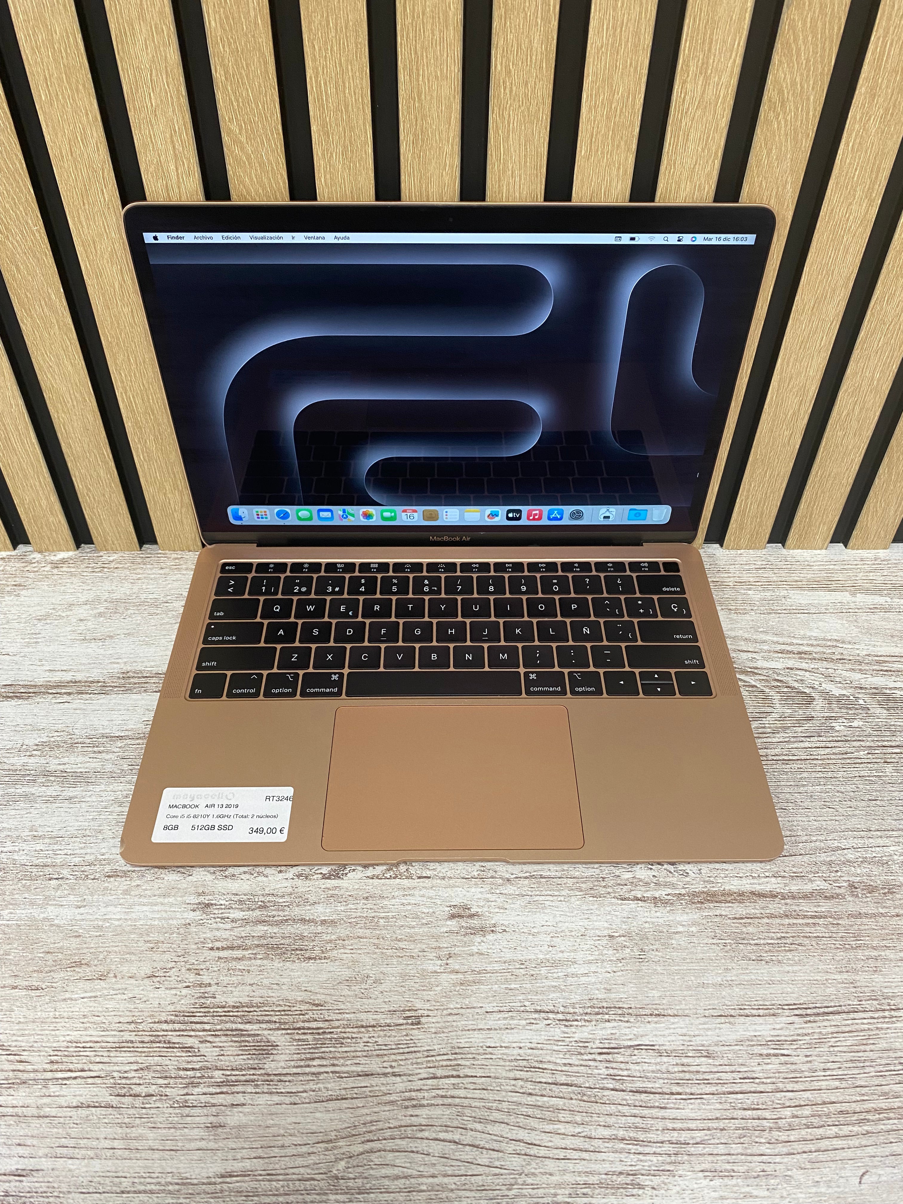 MacBook Air 13" 2019 i5 8gb 512gb SSD