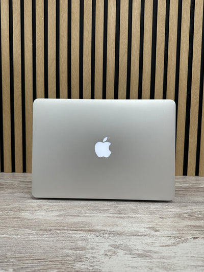 MacBook Air 13" 2017 i5 8gb 128gb SSD