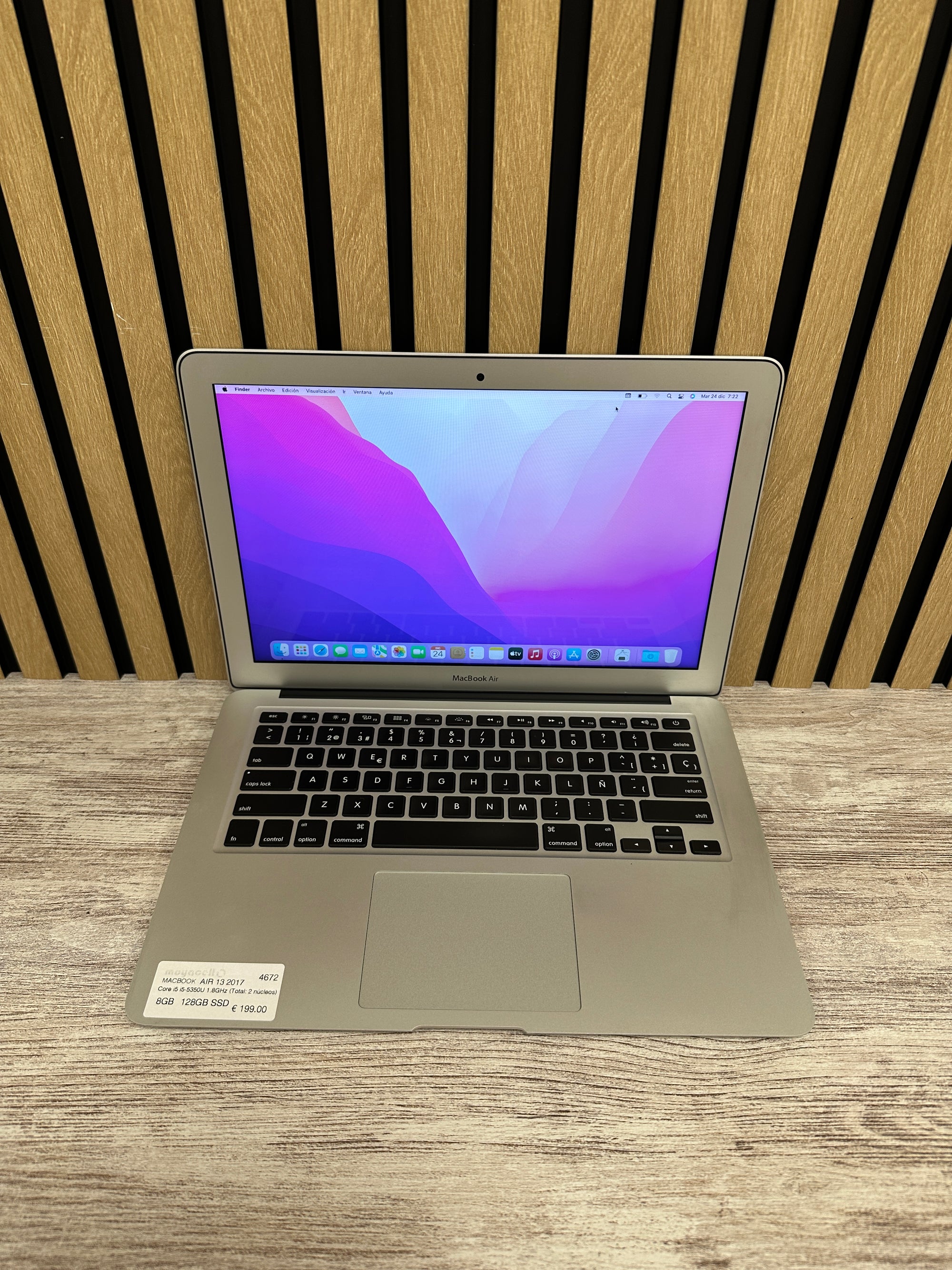 MacBook Air 13" 2017 i5 8gb 128gb SSD