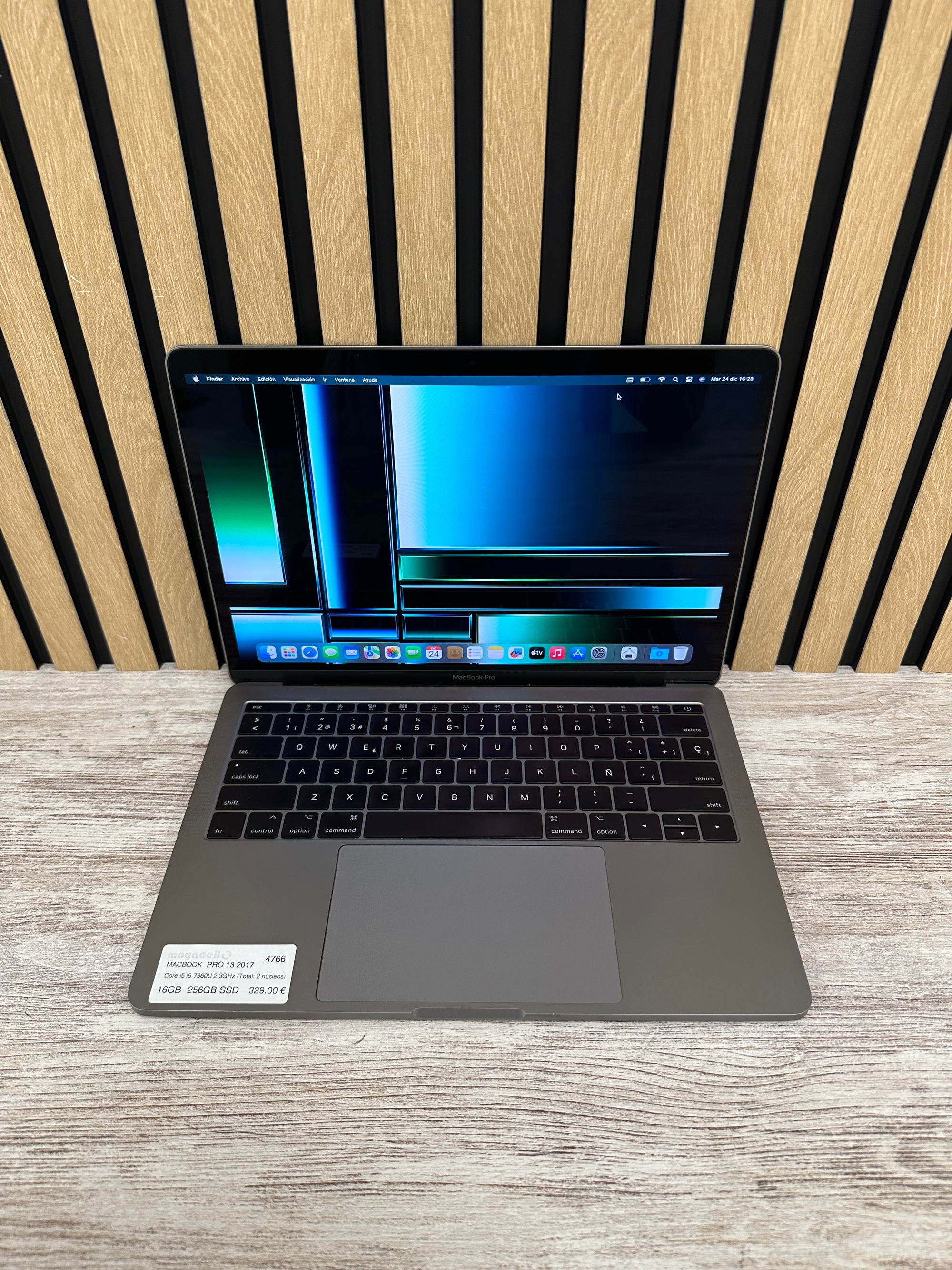 MacBook Pro 13" 2017 i5 16gb 256gb SSD