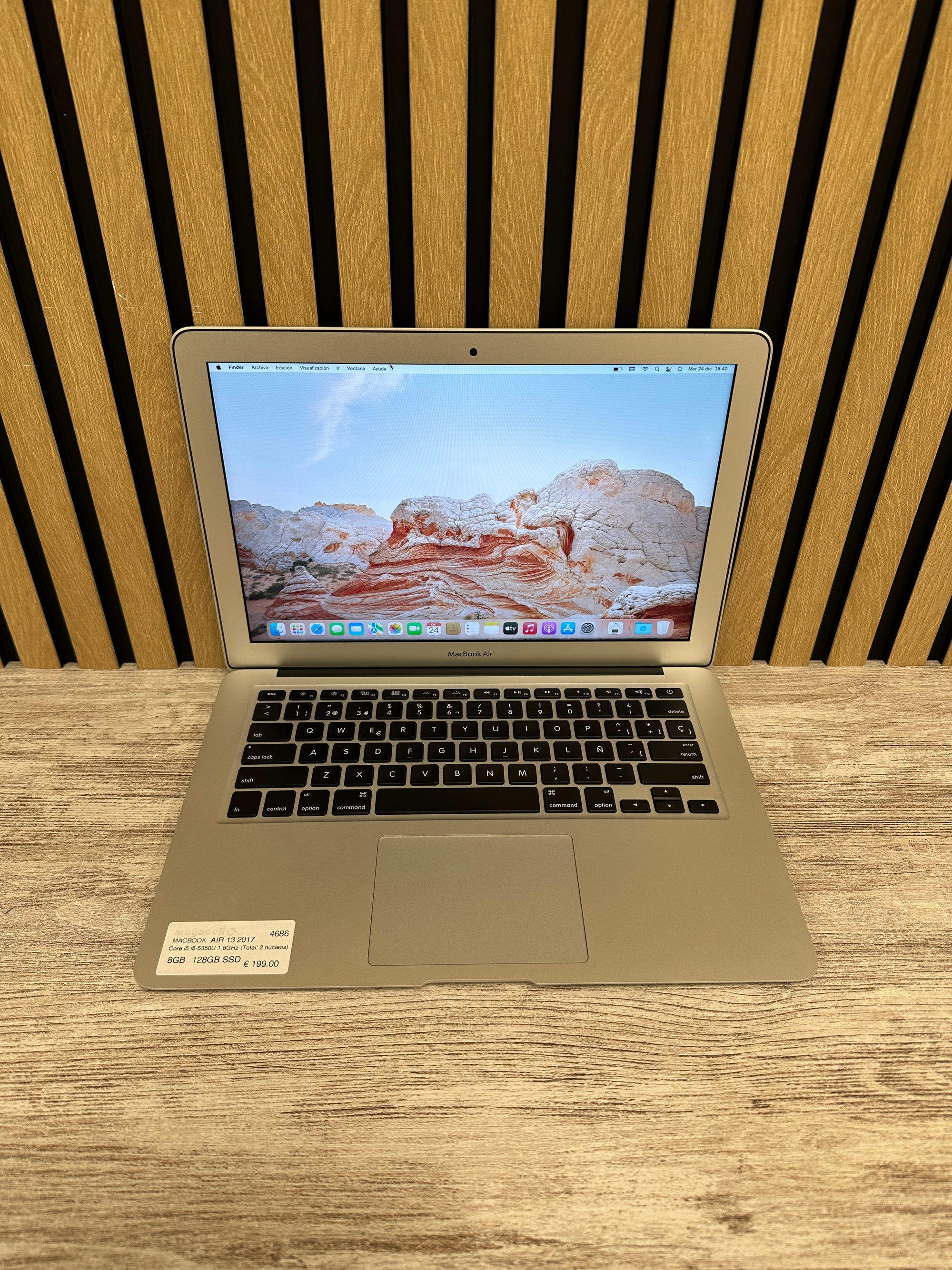 MacBook Air 13" 2017 i5 8gb 128gb SSD