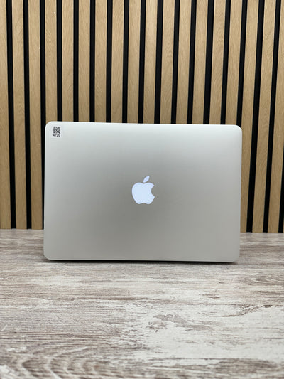 MacBook Air 13" 2015 i5 4gb 128gb SSD