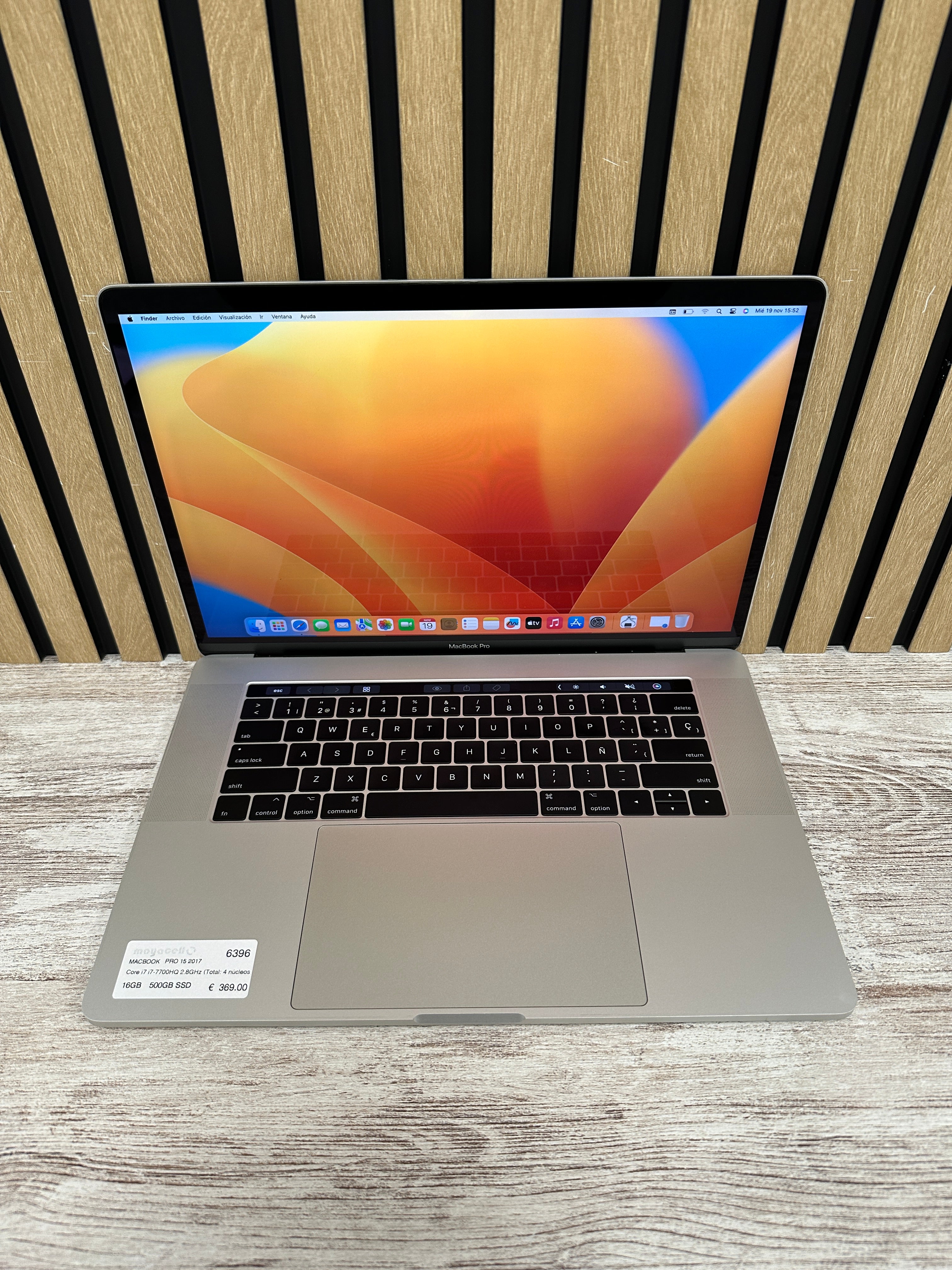 MacBook Pro 15" 2017 i7 16gb 500gb SSD