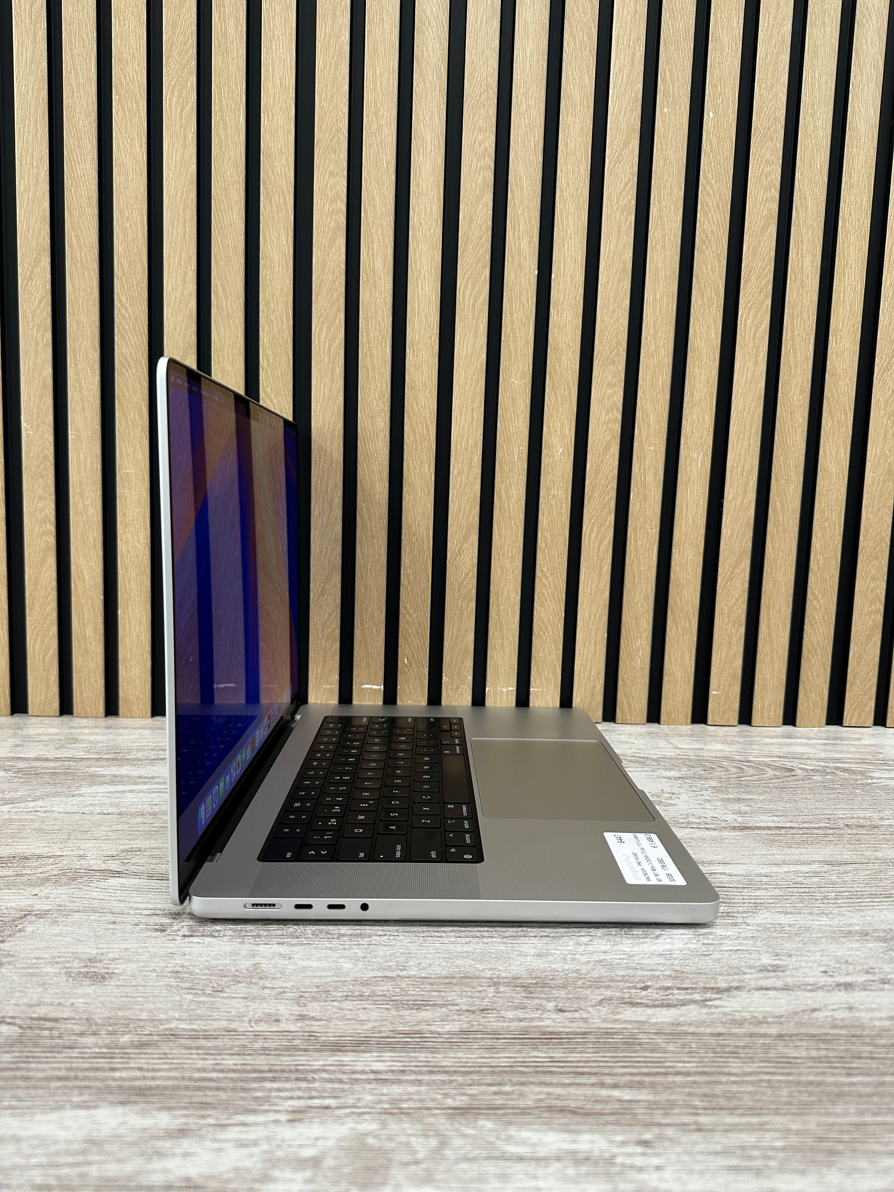 MacBook Pro 16" 2021 M1 MAX 32gb 1tb SSD