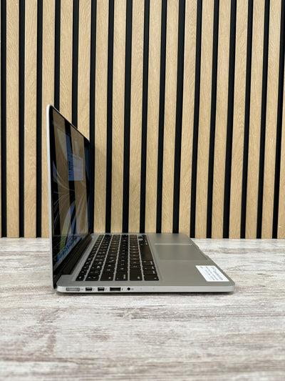 MacBook Pro 13" 2015 i5 16gb 500gb SSD