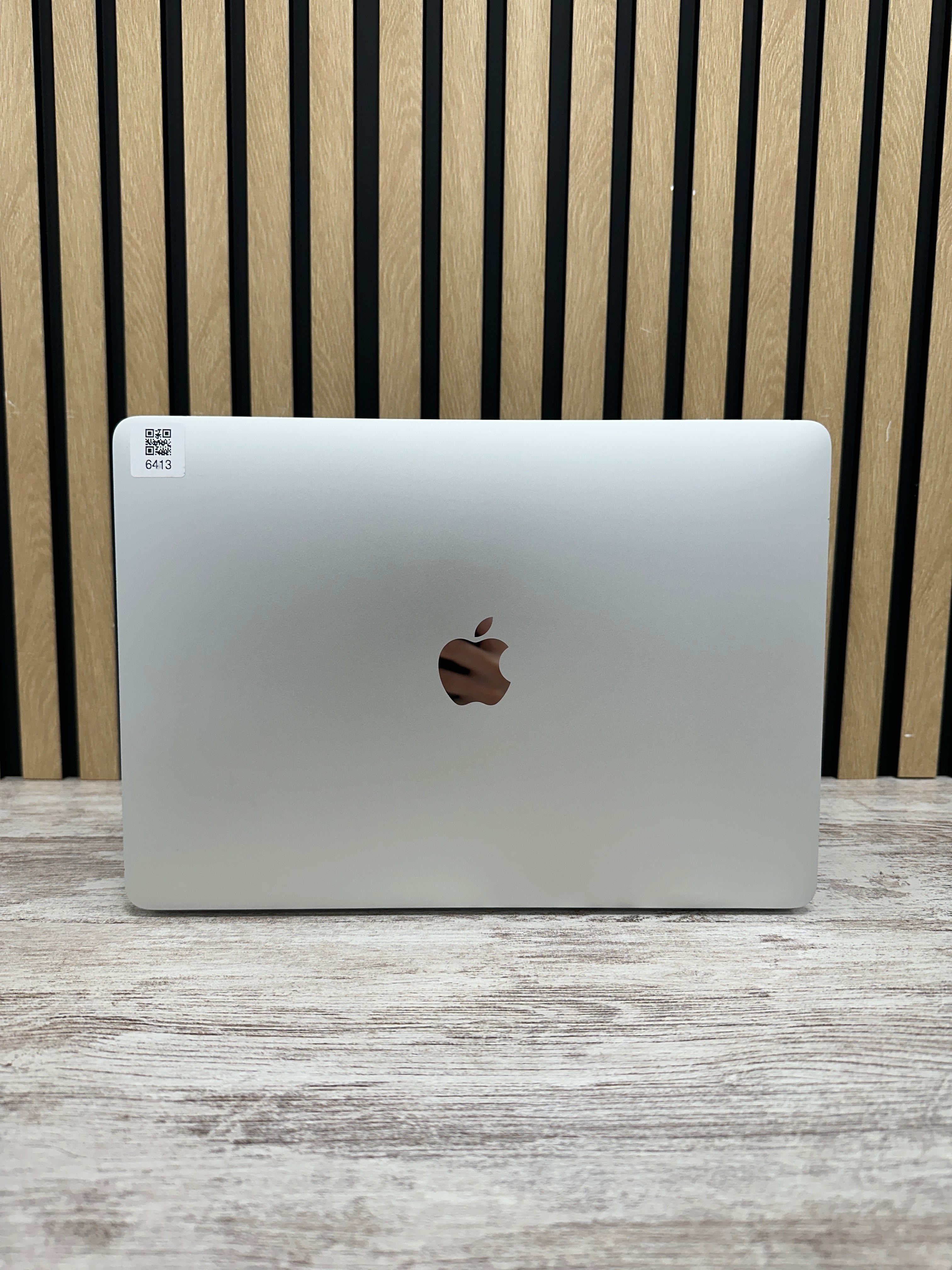 MacBook Pro 13" 2016 i5 8gb 256gb SSD