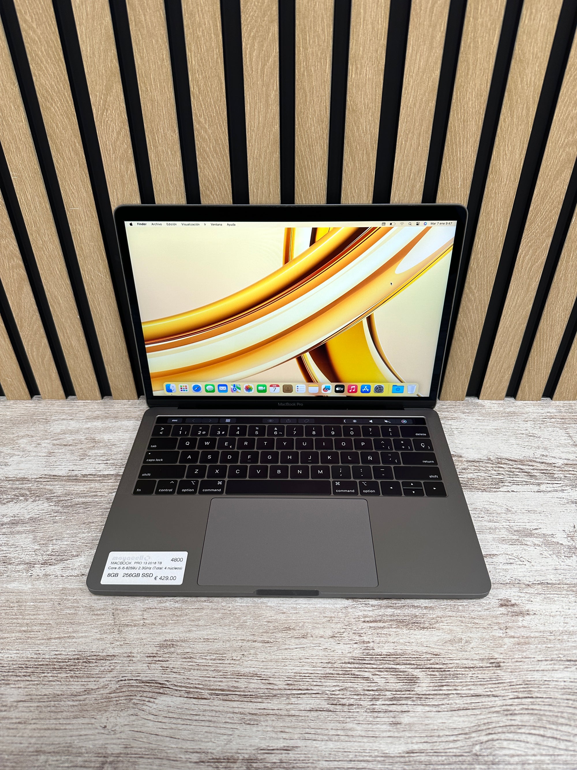 MacBook Pro 13" 2018 TB i5 8gb 256gb SSD