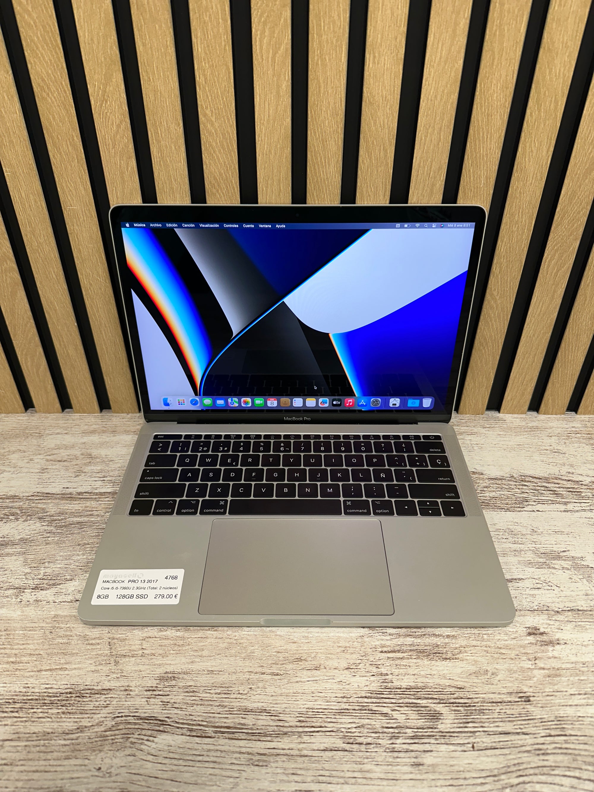 MacBook Pro 13" 2017 i5 8gb 128gb SSD