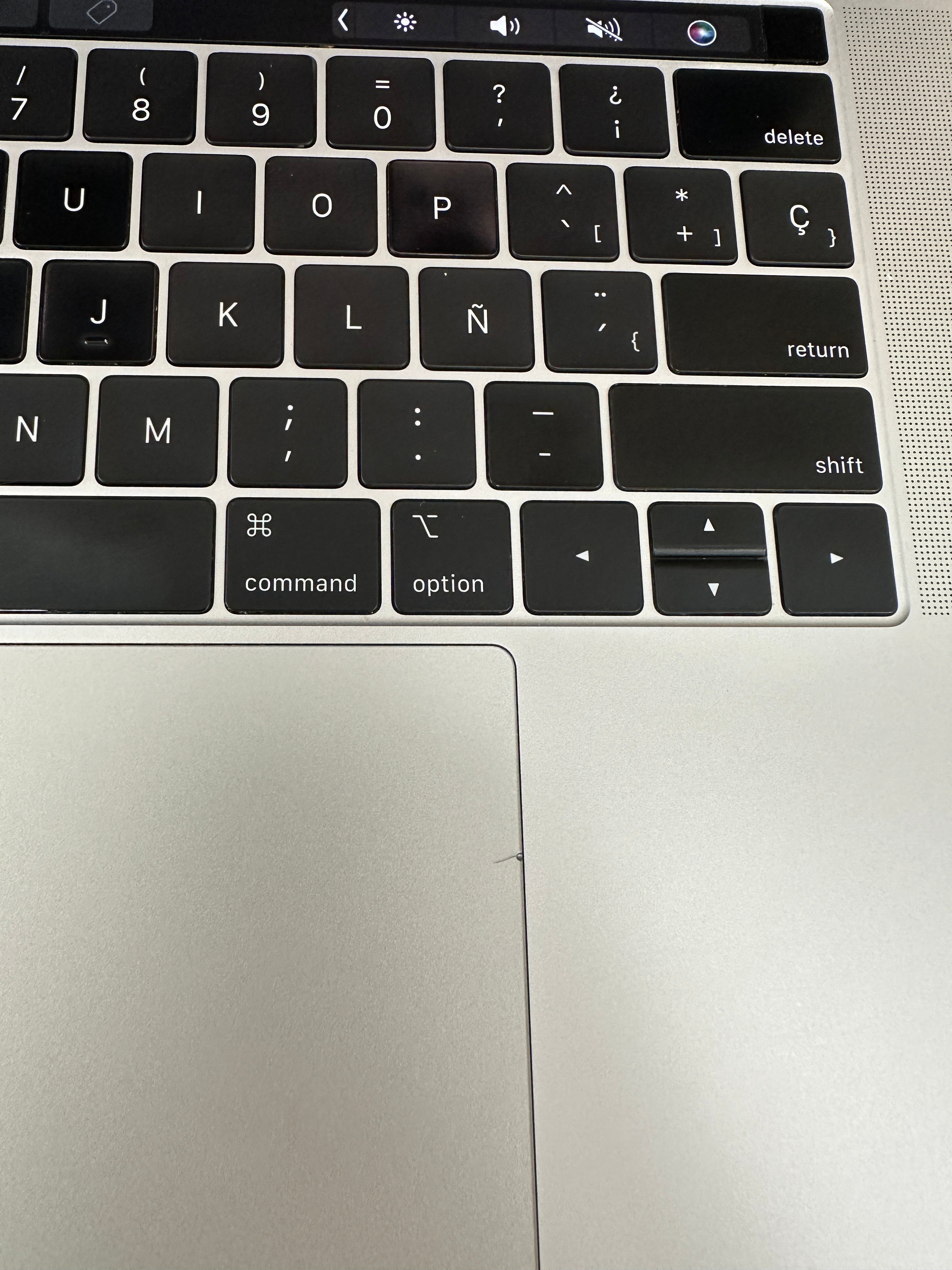 MacBook Pro 15" 2019 i7 16gb 500gb SSD