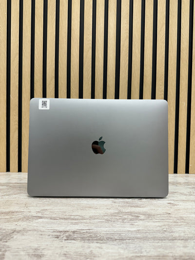 MacBook Pro 13" 2017 i5 8gb 256gb SSD