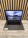 MacBook Pro 15" 2017 i7 16gb 500gb SSD