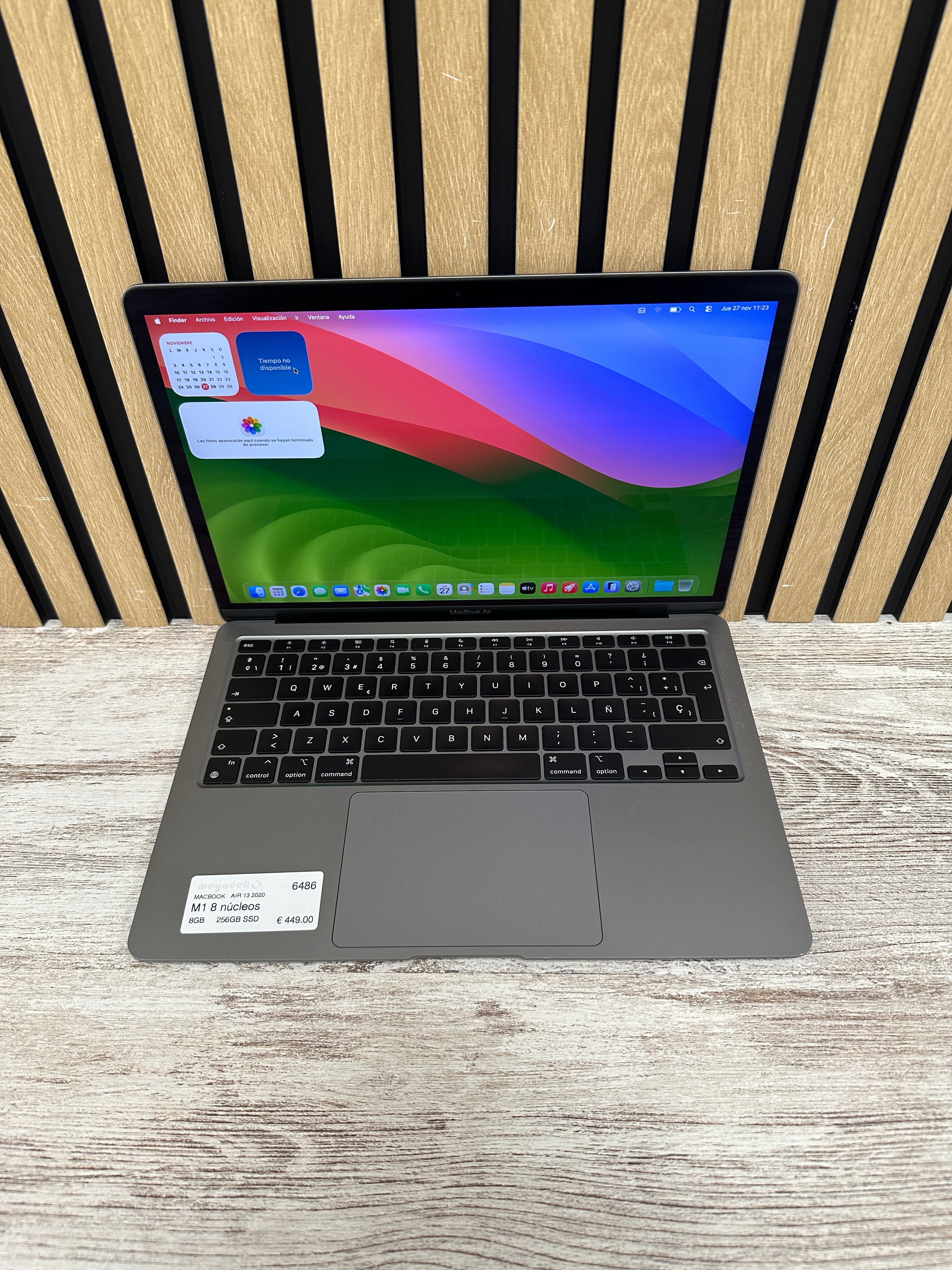 MacBook Air 13" 2020 M1 8gb 256gb SSD