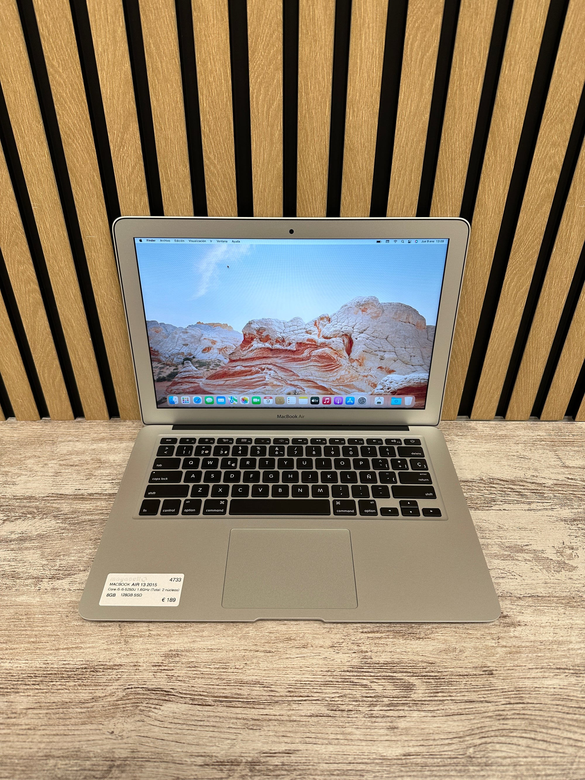 MacBook Air 13" 2015 i5 8gb 128gb SSD