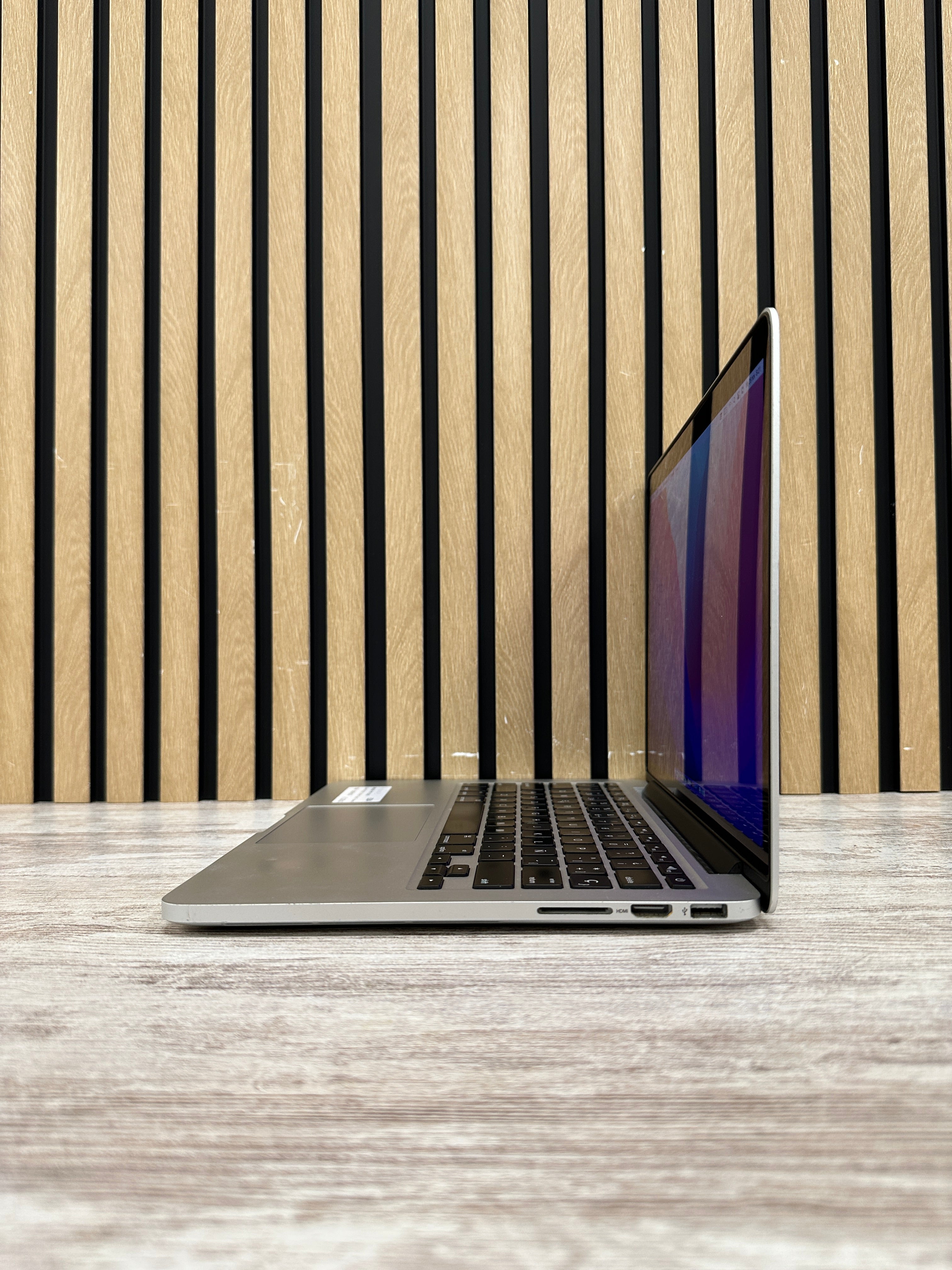 MacBook Pro 13" 2015 i5 16gb 500gb SSD