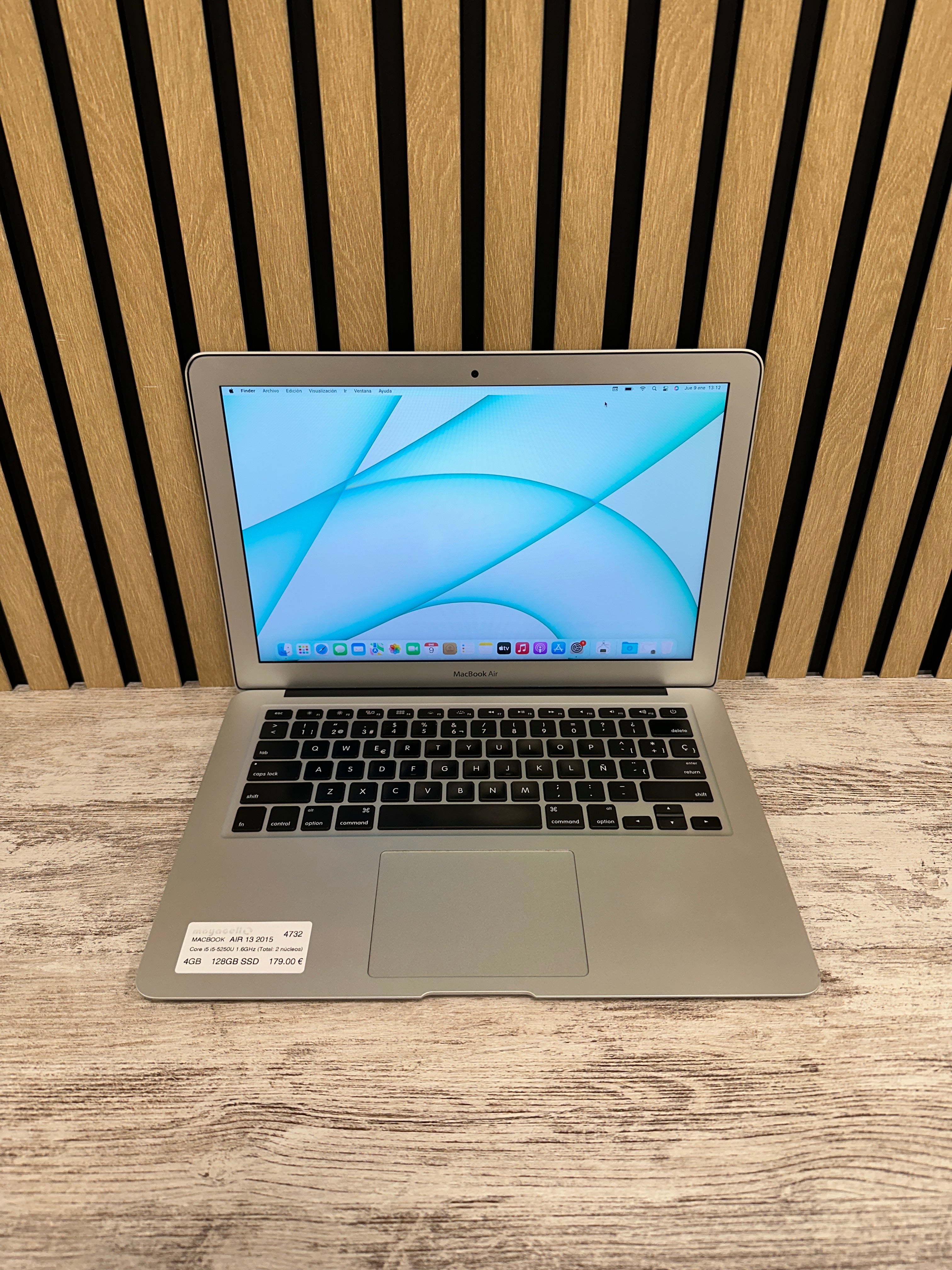 MacBook Air 13" 2015 i5 4gb 128gb SSD