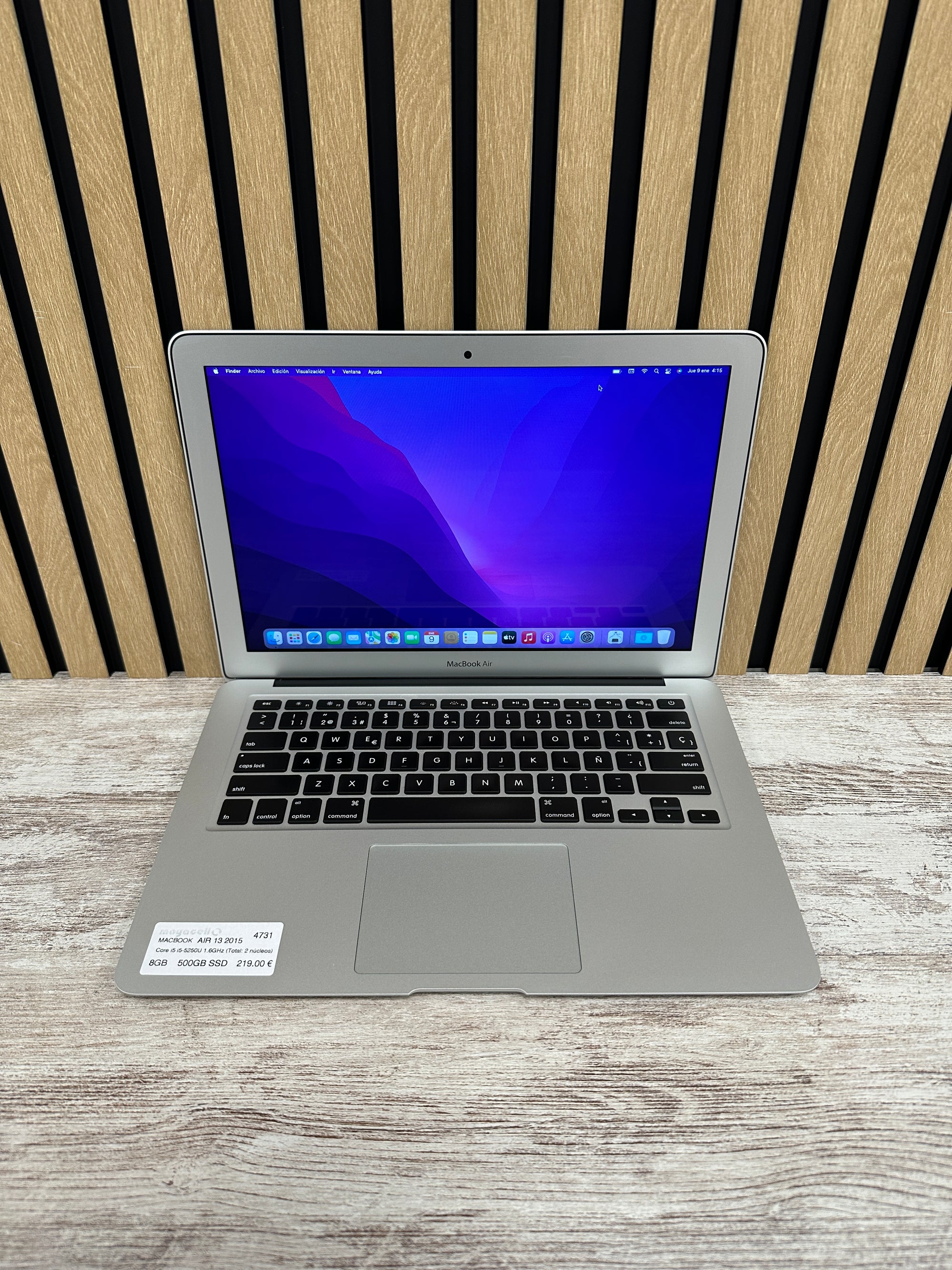 MacBook Air 13" 2015 i5 8gb 500gb SSD