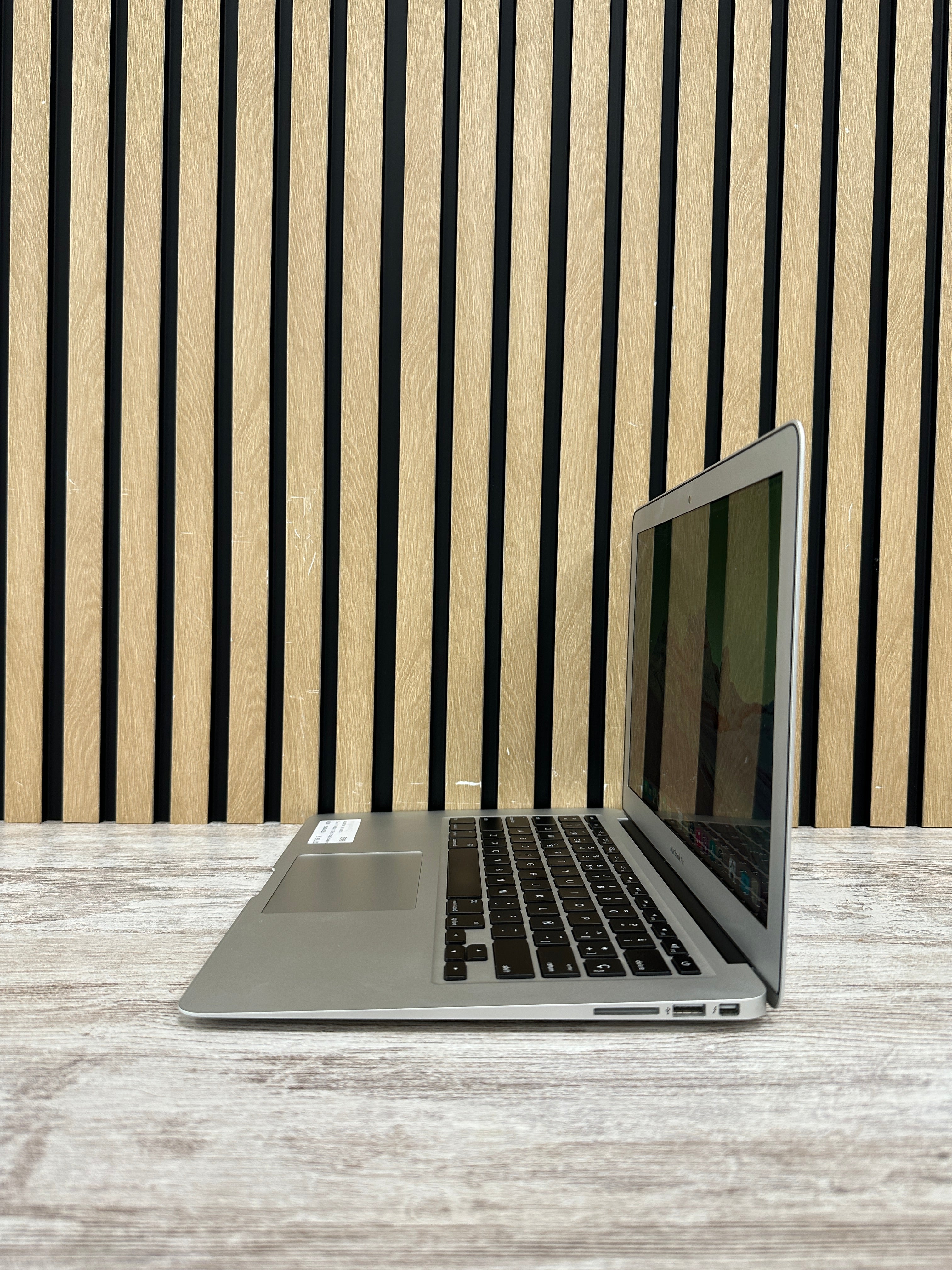 MacBook Air 13" 2014 i7 8gb 256gb SSD