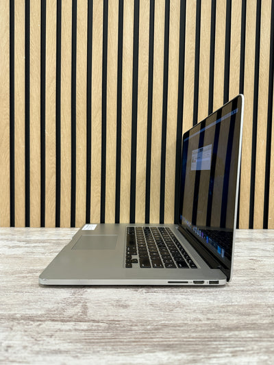 MacBook Pro 15" 2013 i7 16gb 256gb SSD