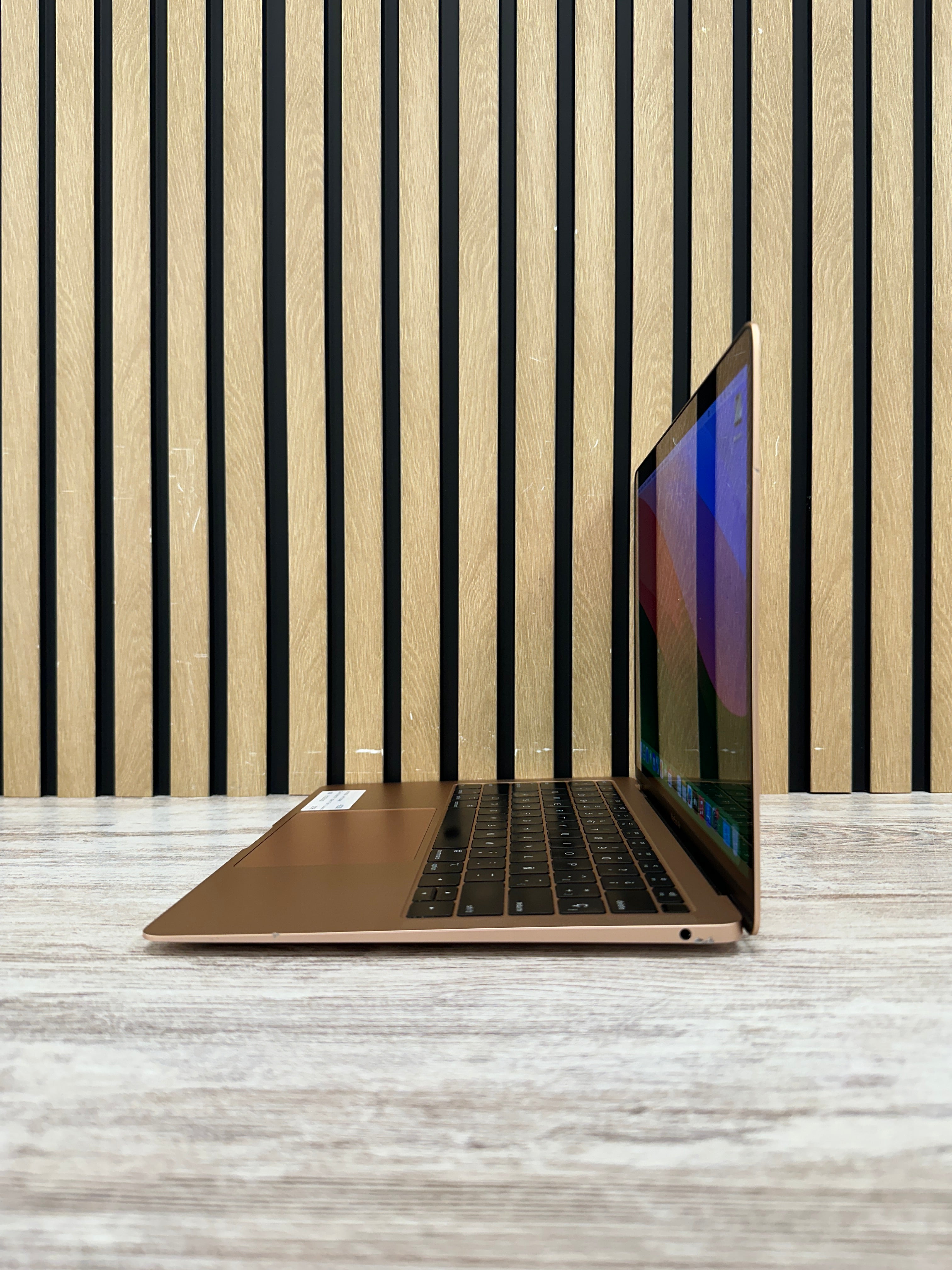 MacBook Air 13" 2018 i5 8gb 512gb SSD