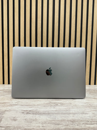 MacBook Pro 15" 2019 i9 32gb 512gb SSD