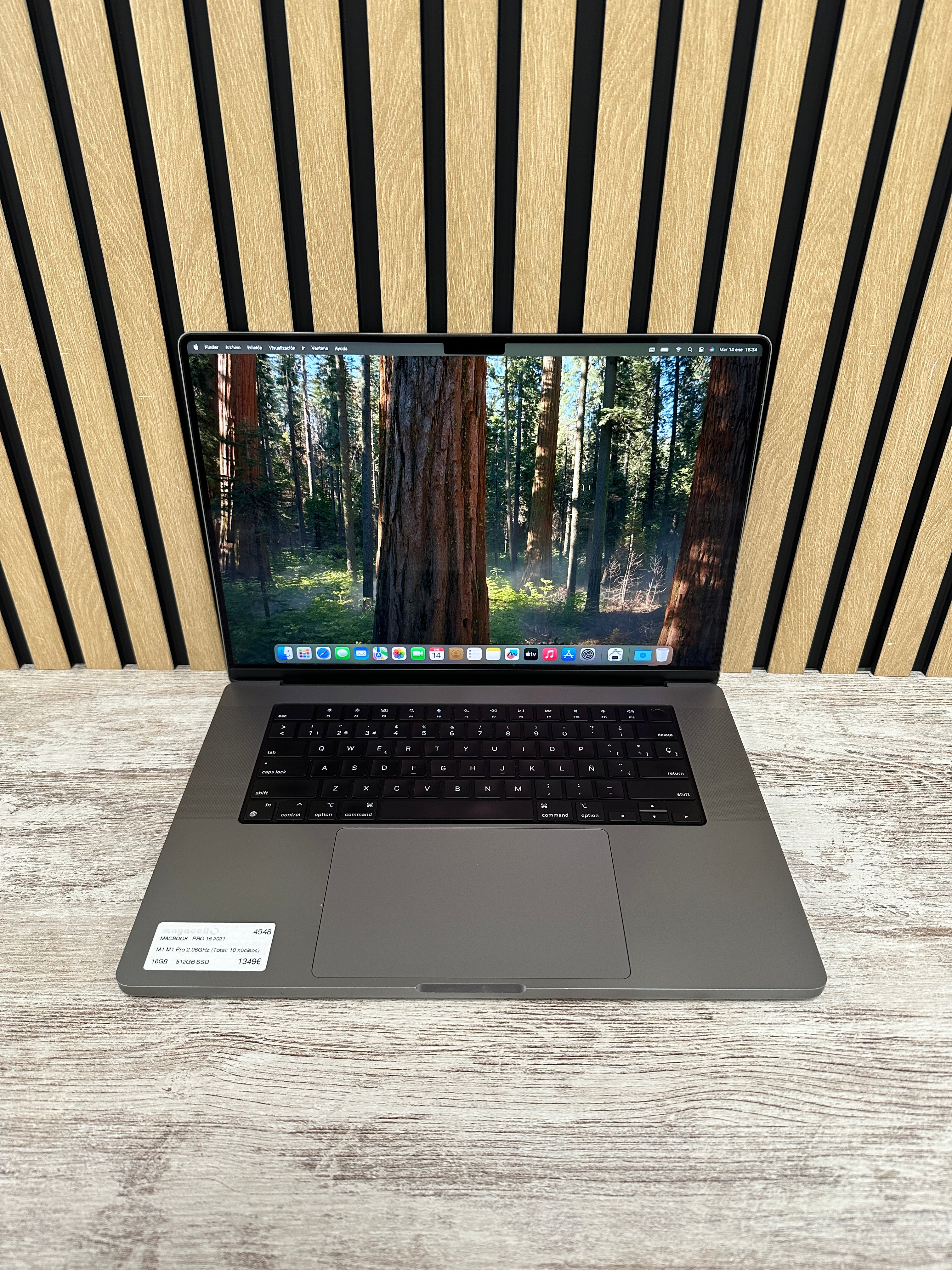 MacBook Pro 16" 2021 M1 Pro 16gb 512gb SSD