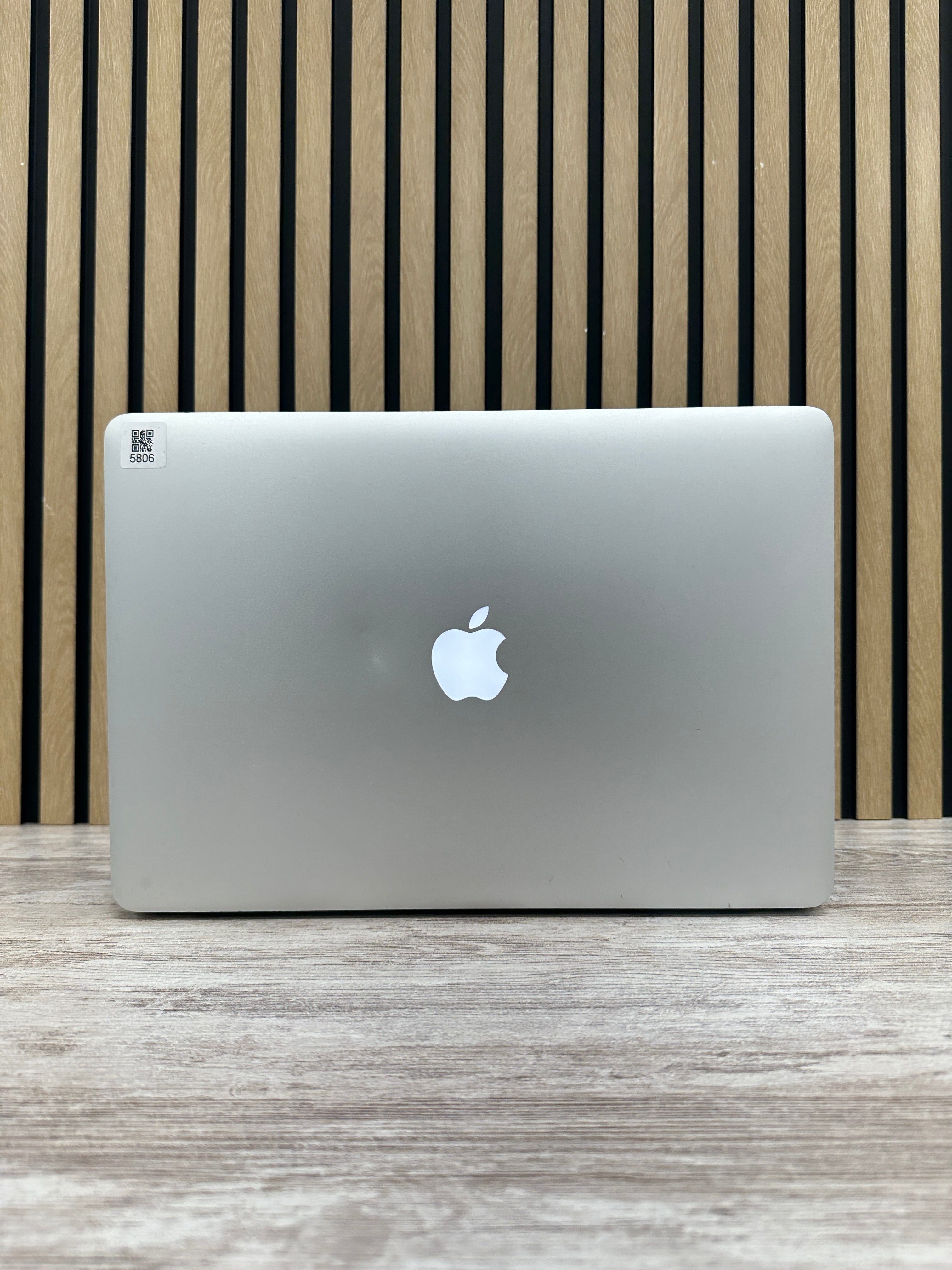 MacBook Pro 15" 2015 i7 16gb 500gb SSD