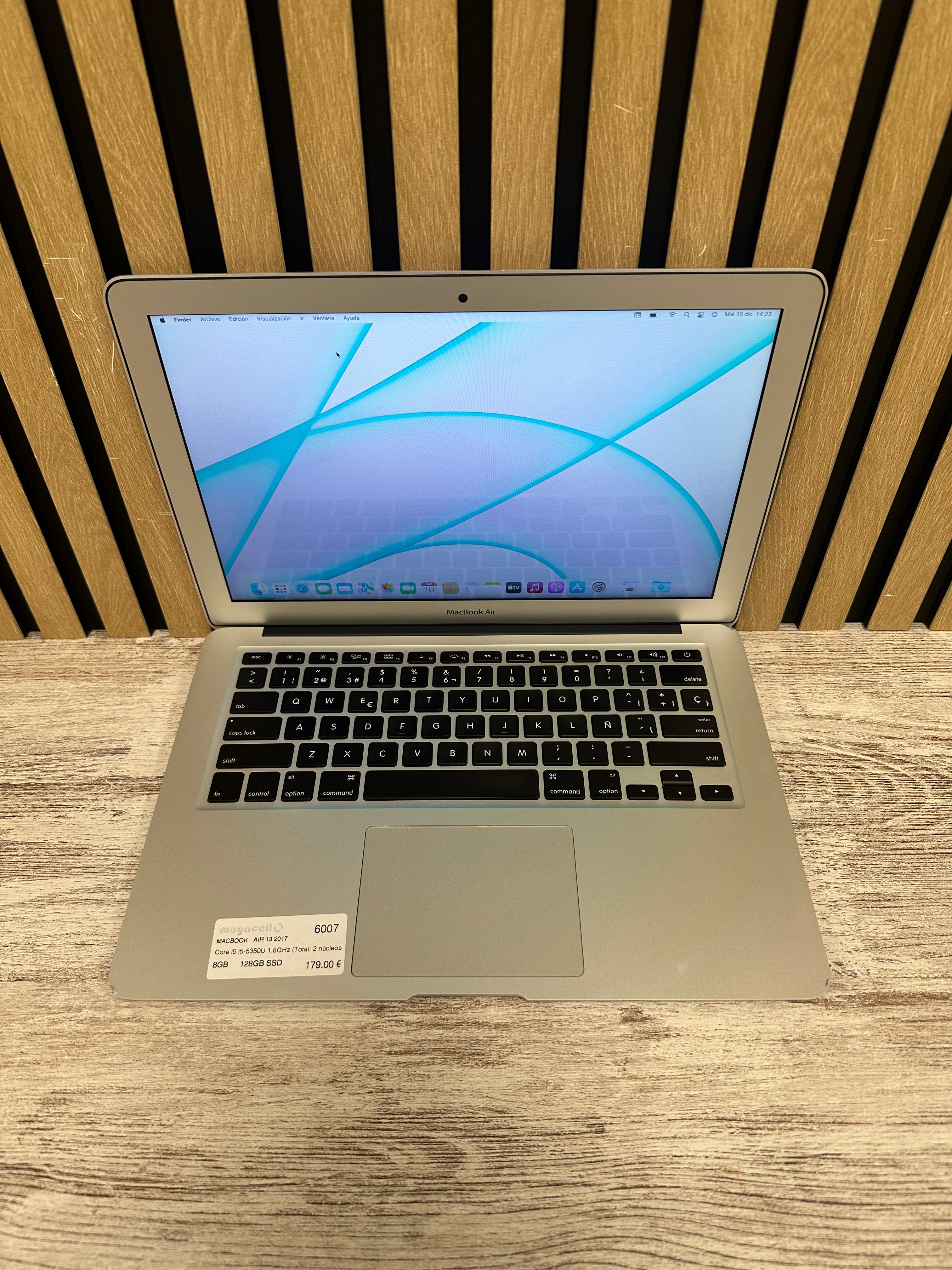 MacBook Air 13" 2017 i5 8gb 128gb SSD