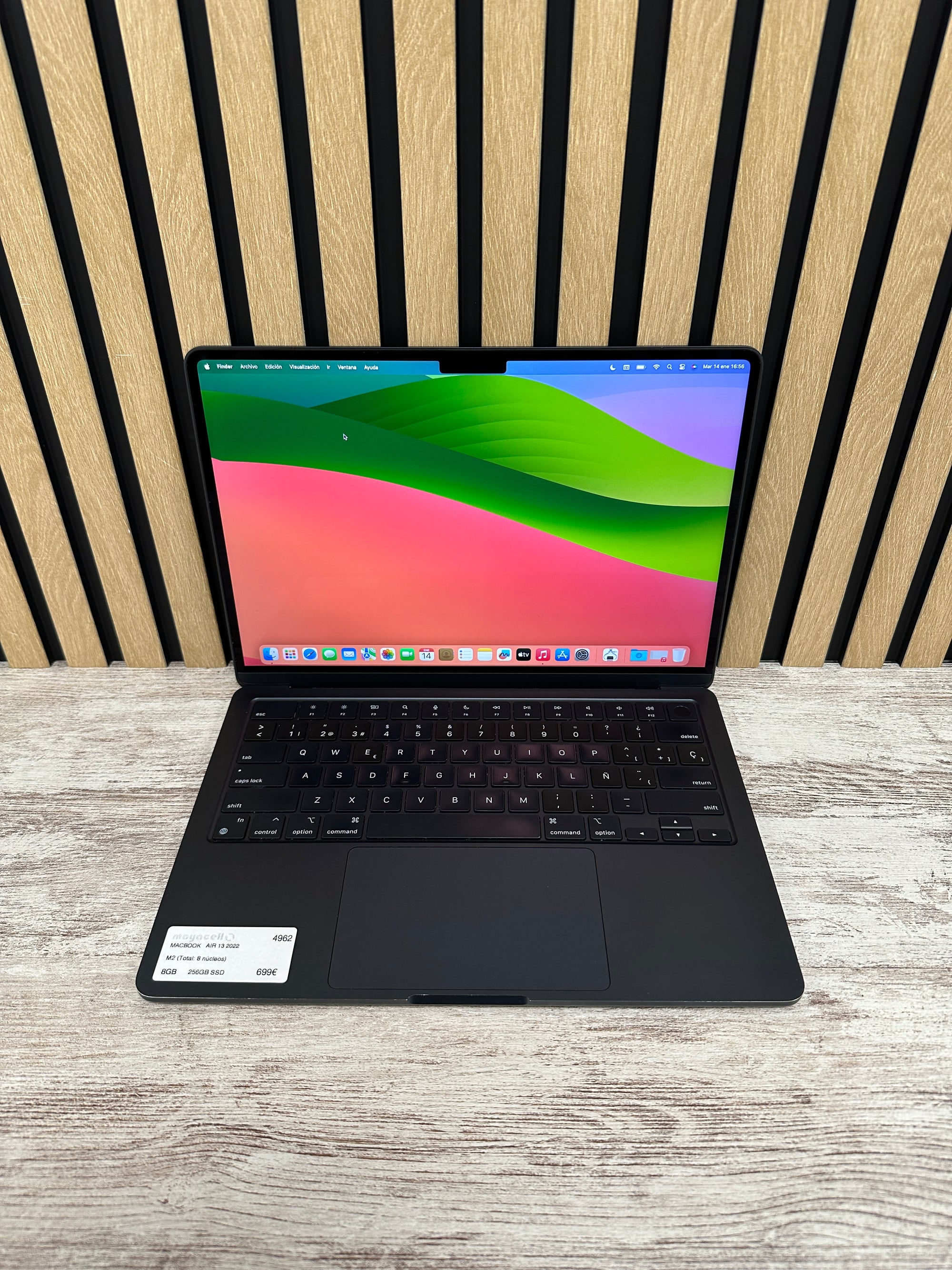 MacBook Air 13" 2022 M2 8gb 256gb SSD