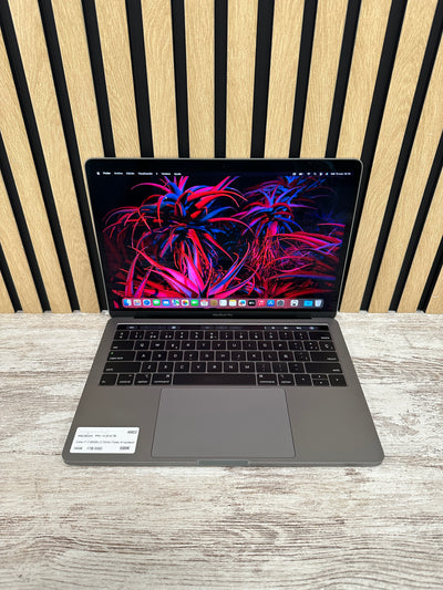 MacBook Pro 13" 2018 TB i7 16gb 1tb SSD